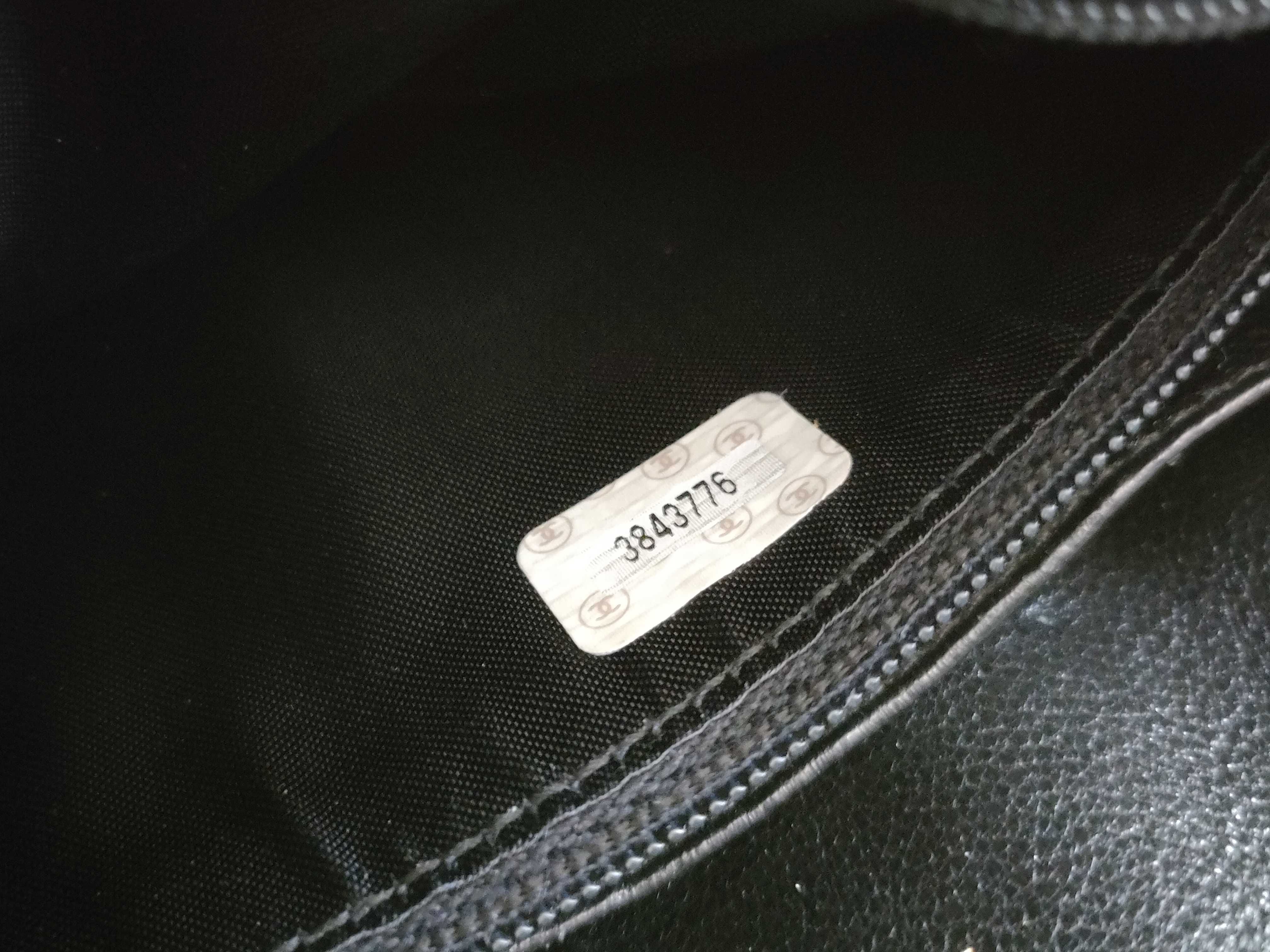Matelassé Patent Leather Chain Shoulder Bag (Series 3) — view 14