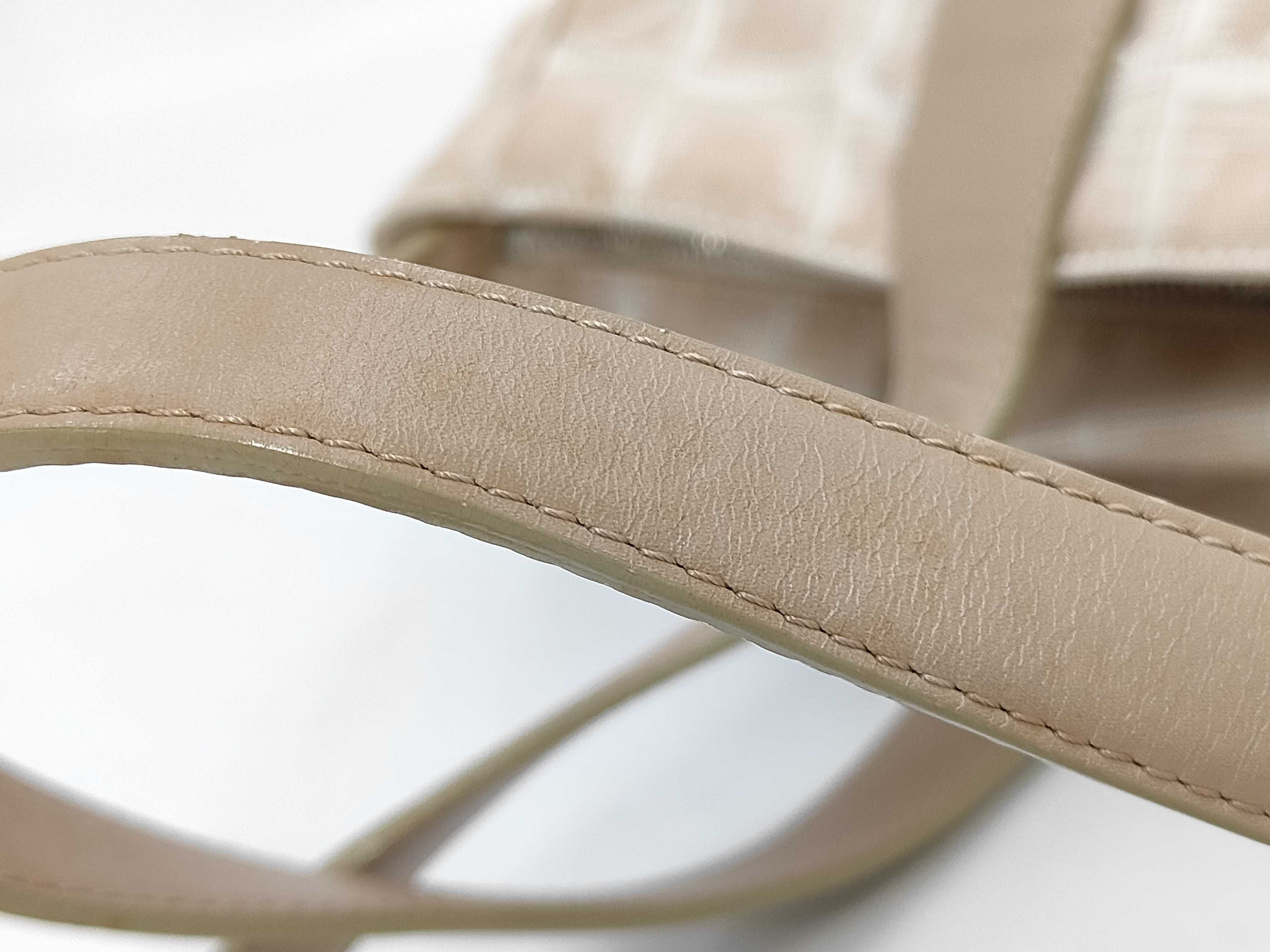 New Travel Line Tote Bag — view 8
