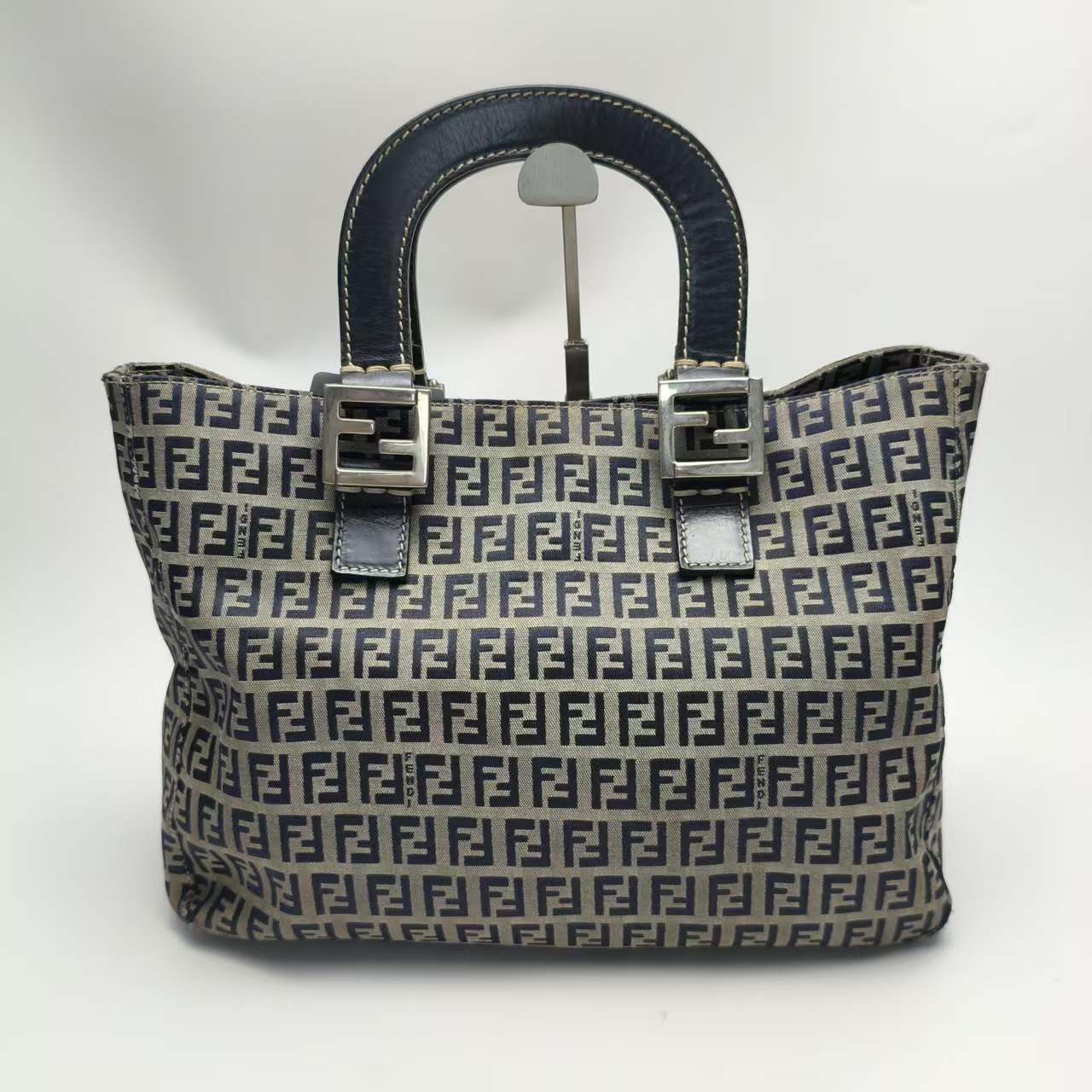 【*Shipped from: China*】FENDI Canvas Handbag — view 2