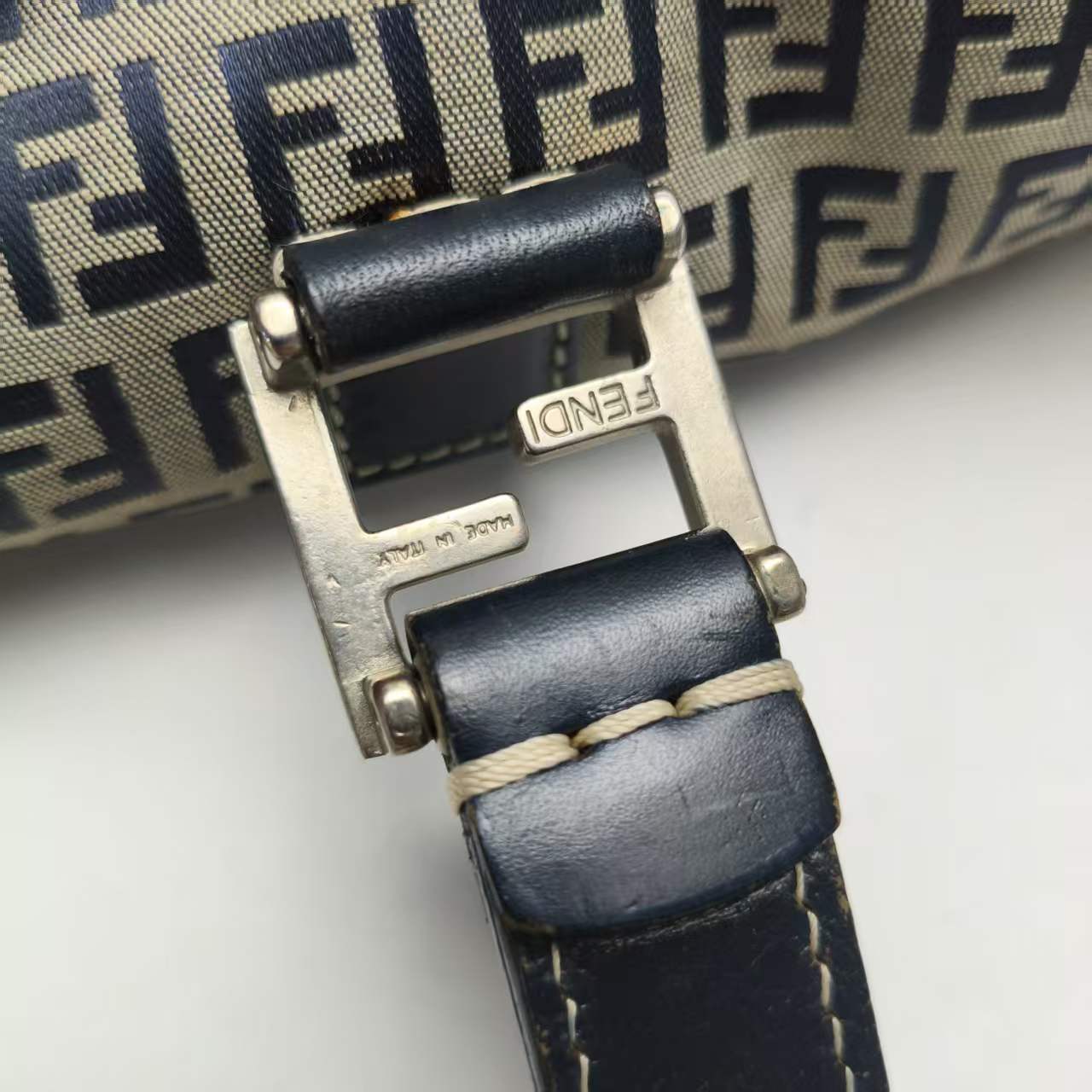 【*Shipped from: China*】FENDI Canvas Handbag — view 12