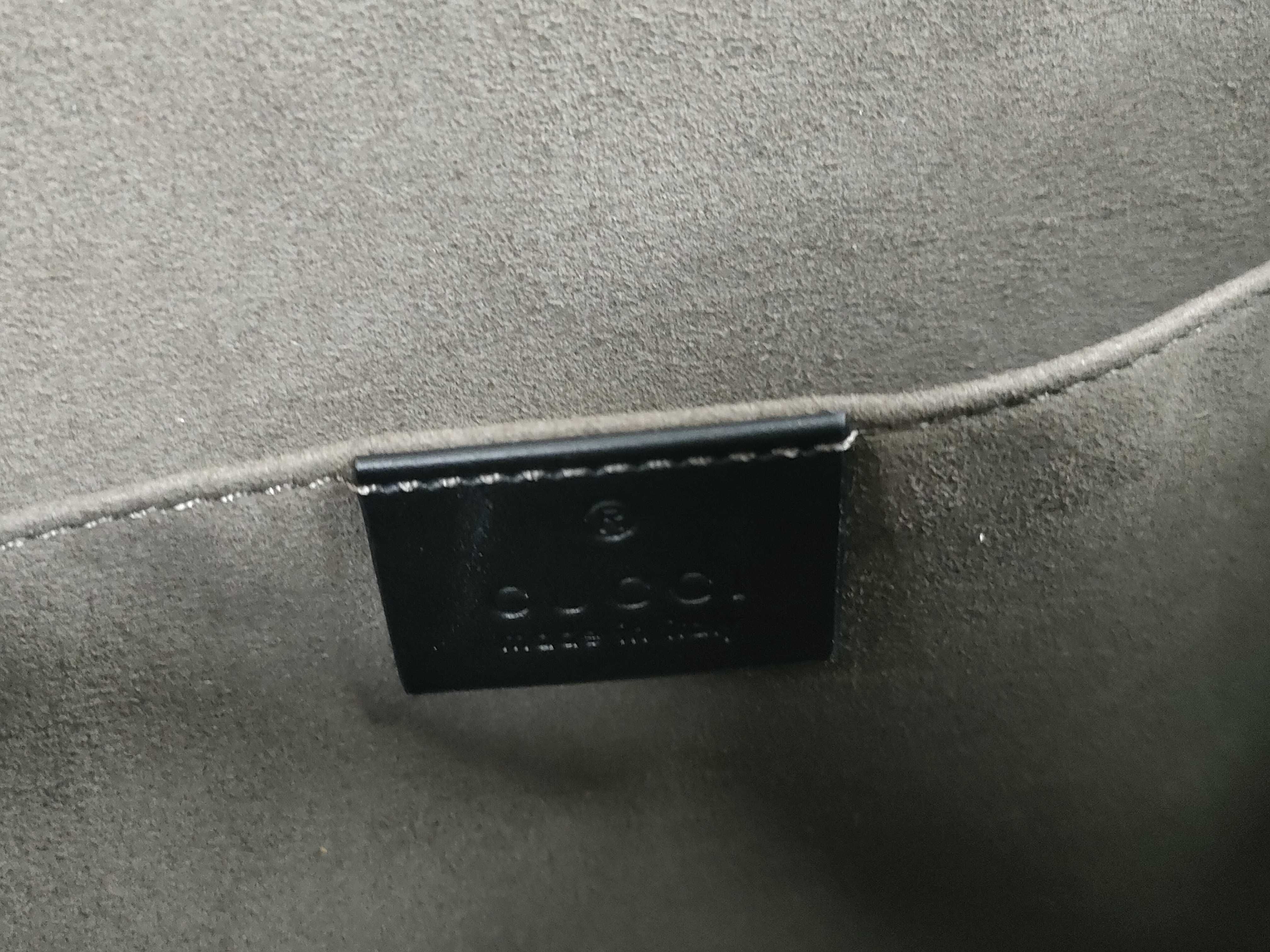 Guccisima Gucci GG Supreme Leather Clutch Bag — view 9