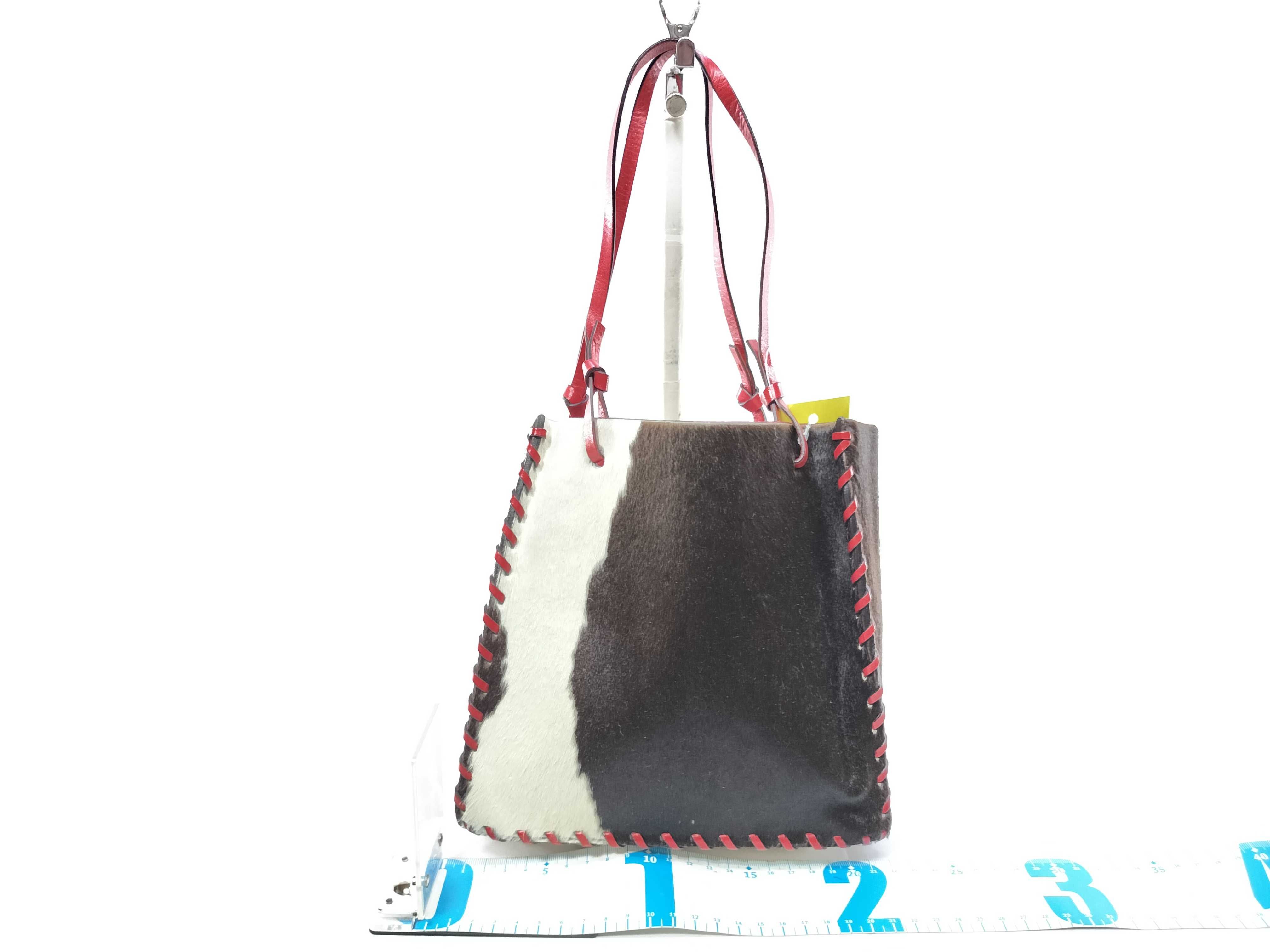 calfskin handbag with pouch and shoulder bag — view 2