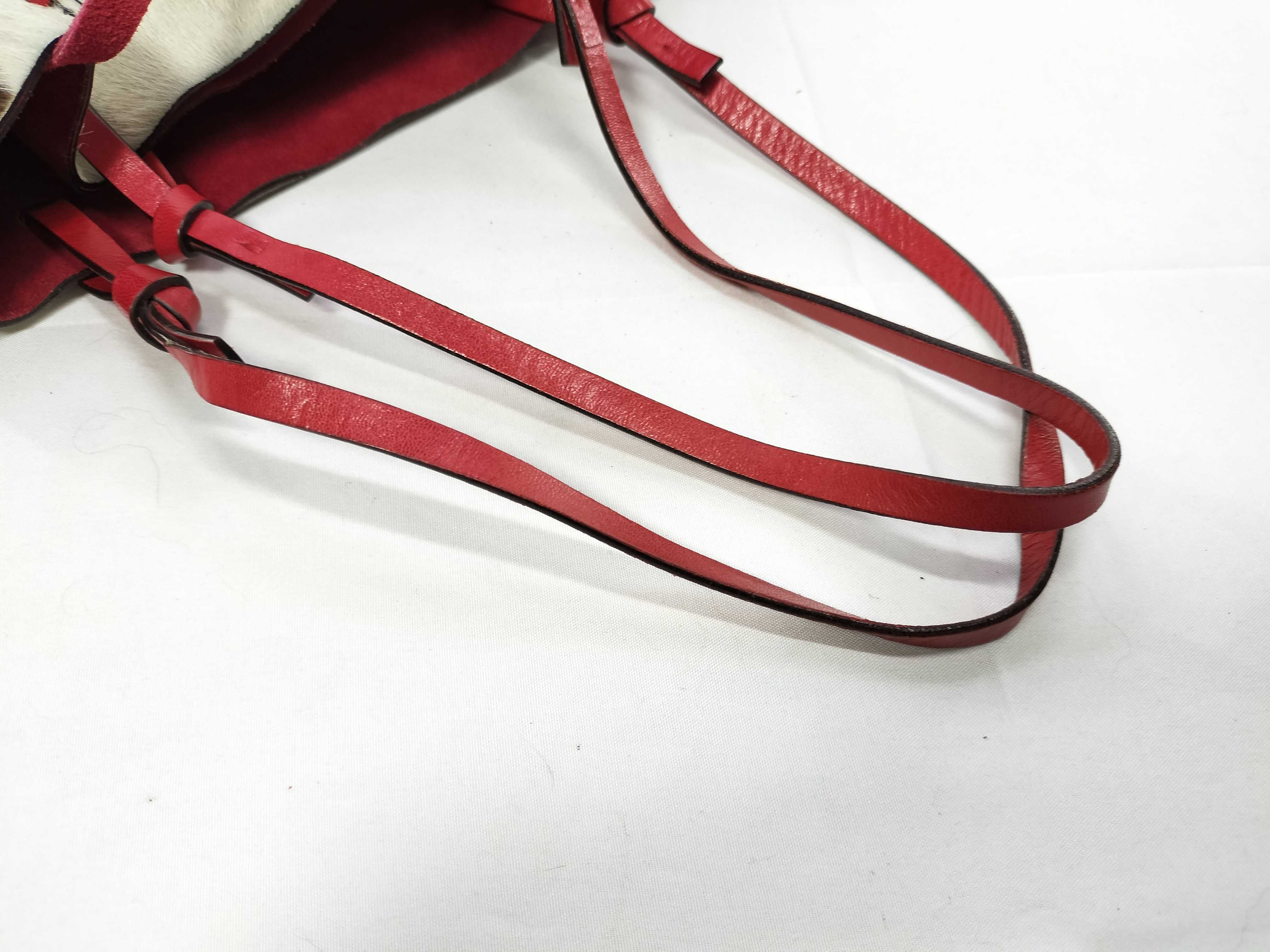 calfskin handbag with pouch and shoulder bag — view 3