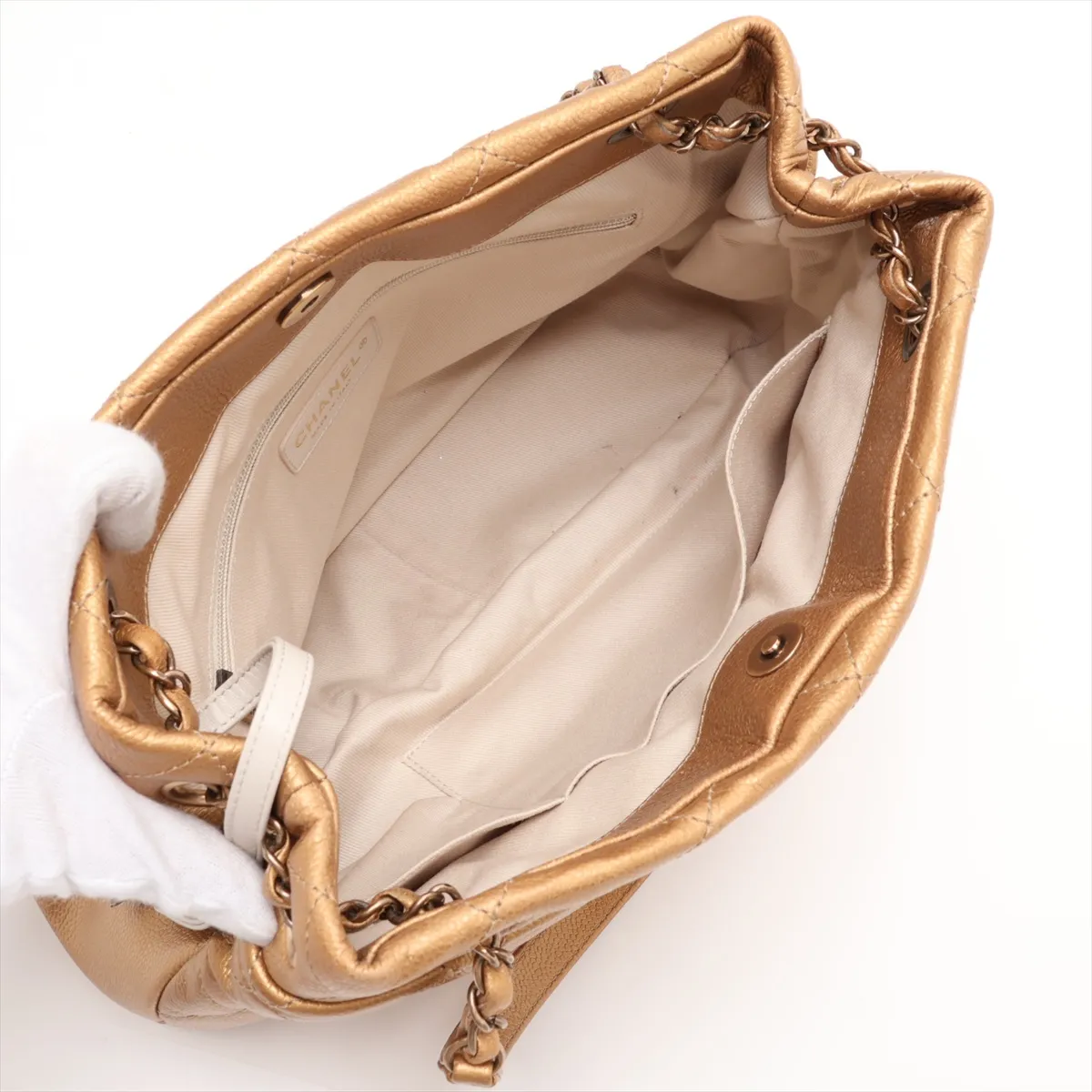 Matelassé Caviar Skin Chain Tote Bag, Gold, Gold Hardware, 17681805, Serial Number 17 — view 7