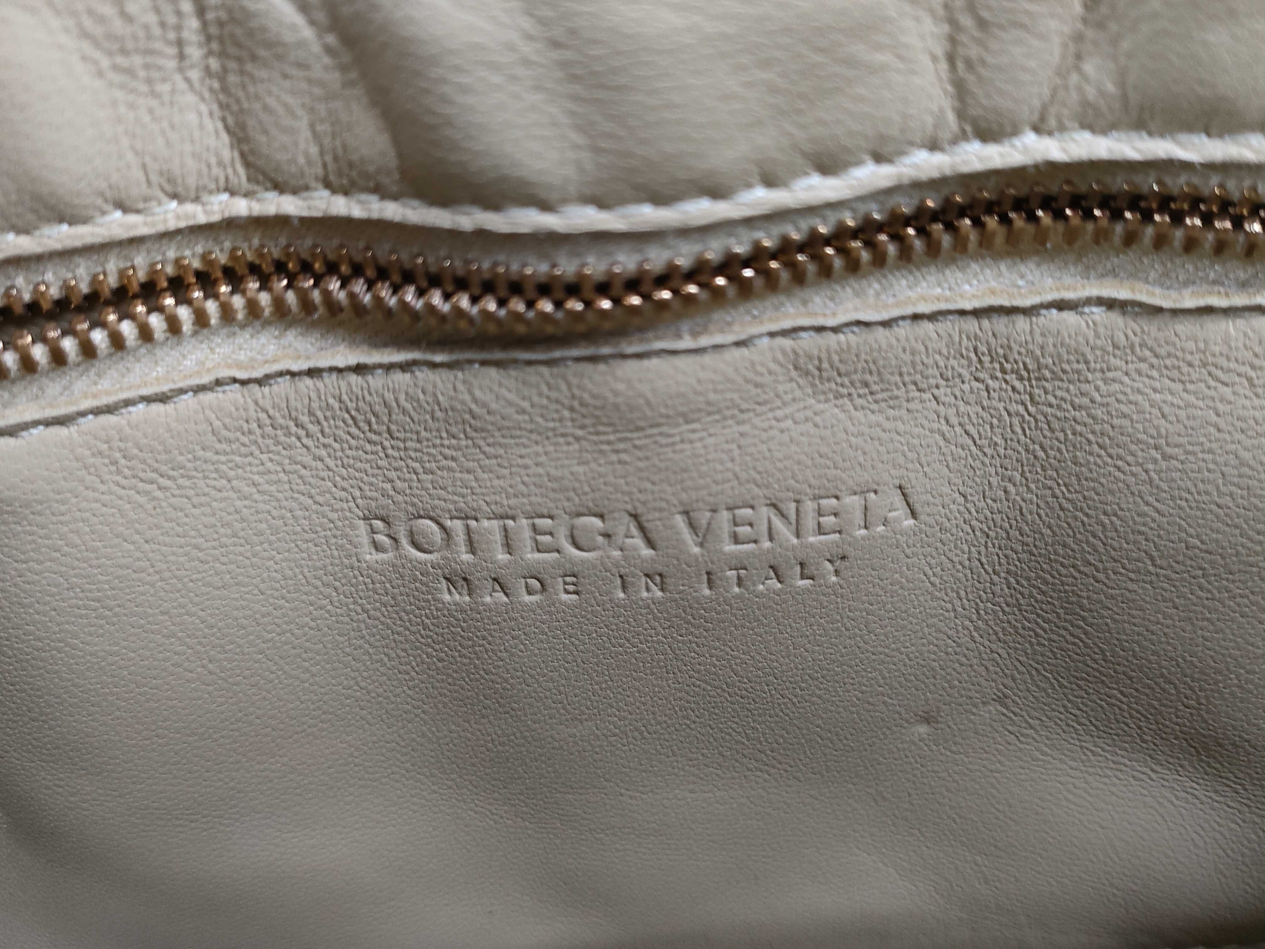 Intrecciato Shoulder Bag — view 12