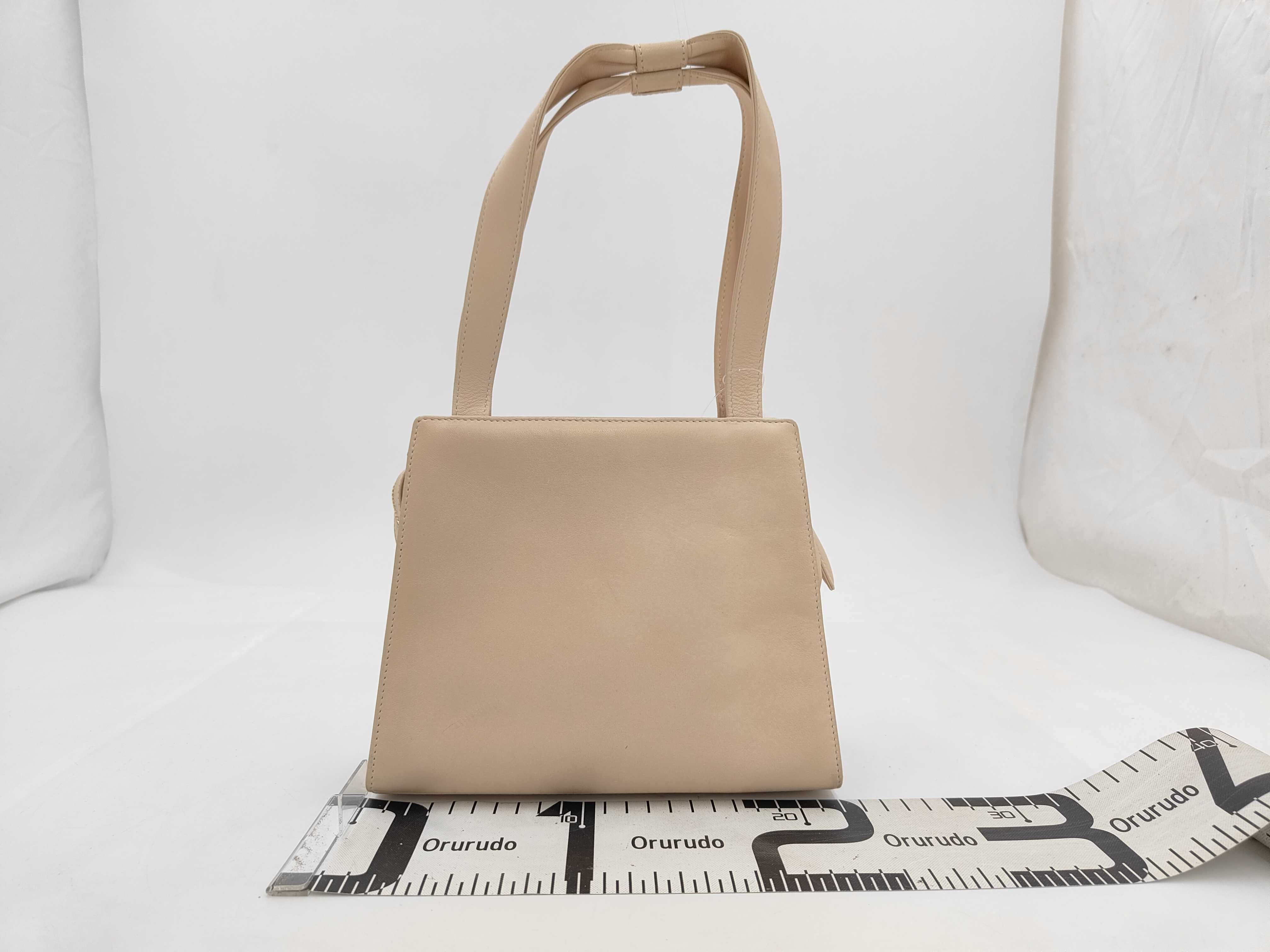 Camellia Handbag, Lambskin, Beige, Series 5, Item No. 5639437 — view 2