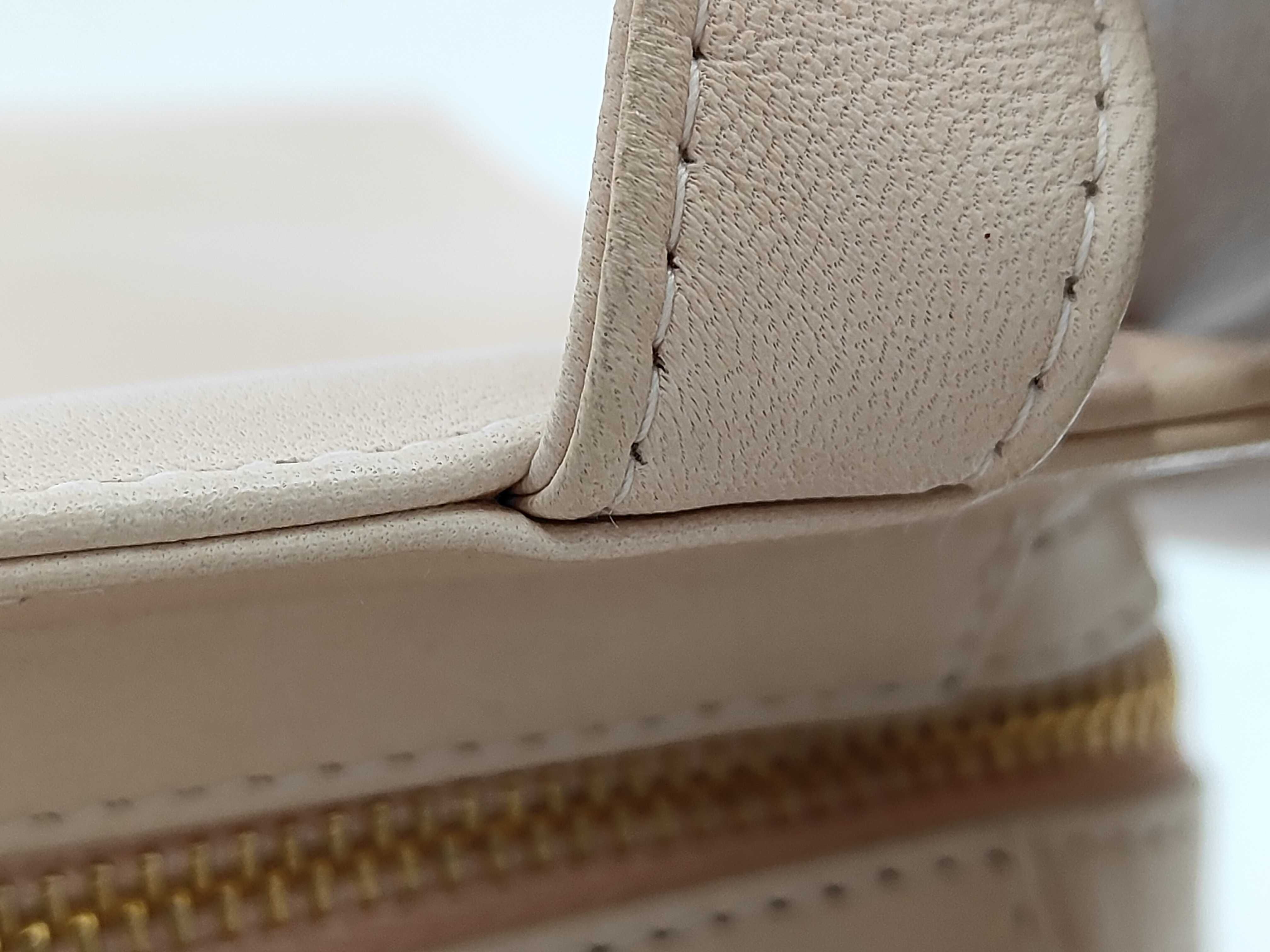 Camellia Handbag, Lambskin, Beige, Series 5, Item No. 5639437 — view 6