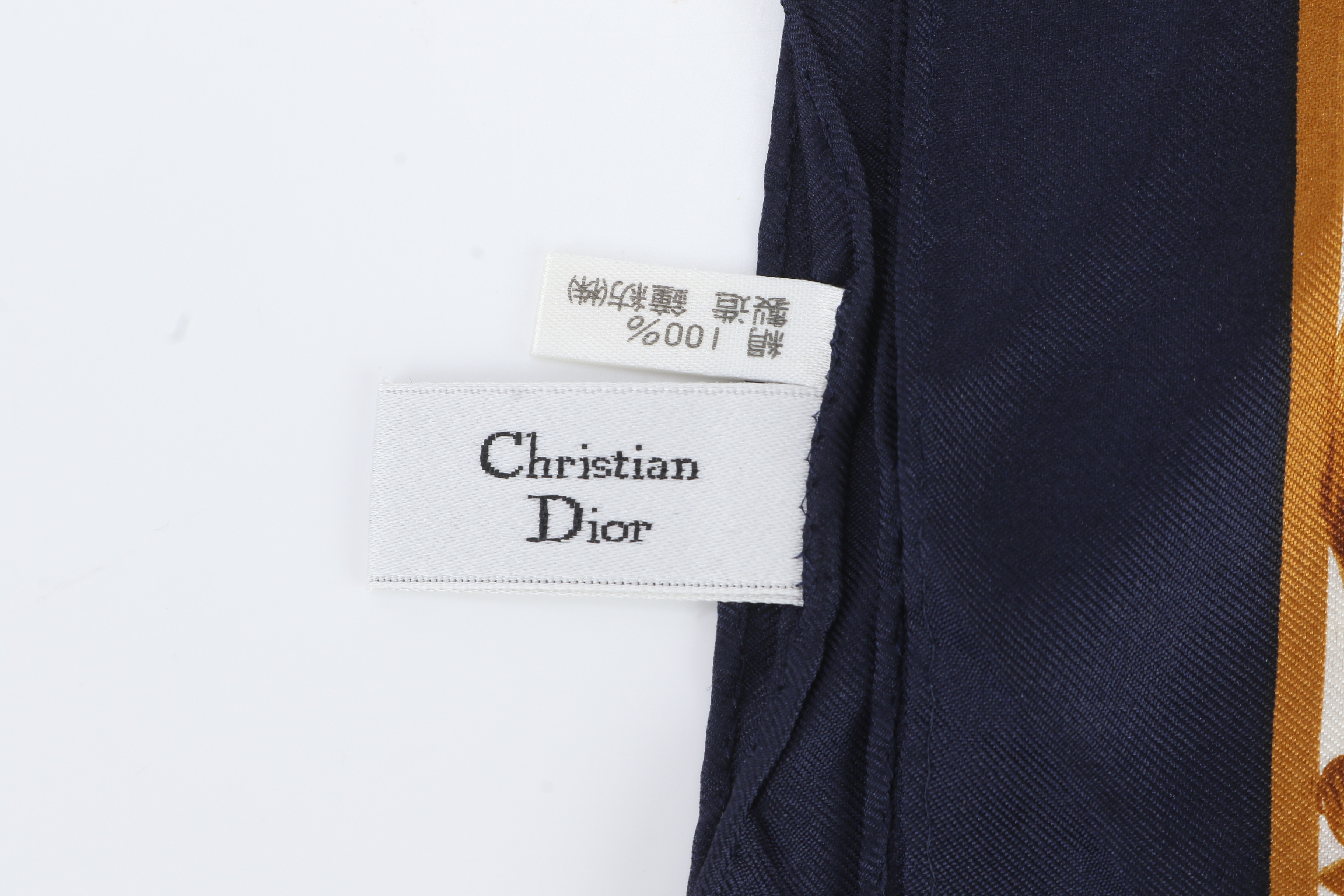 scarf with tag, 100% silk, other accessories. — view 7