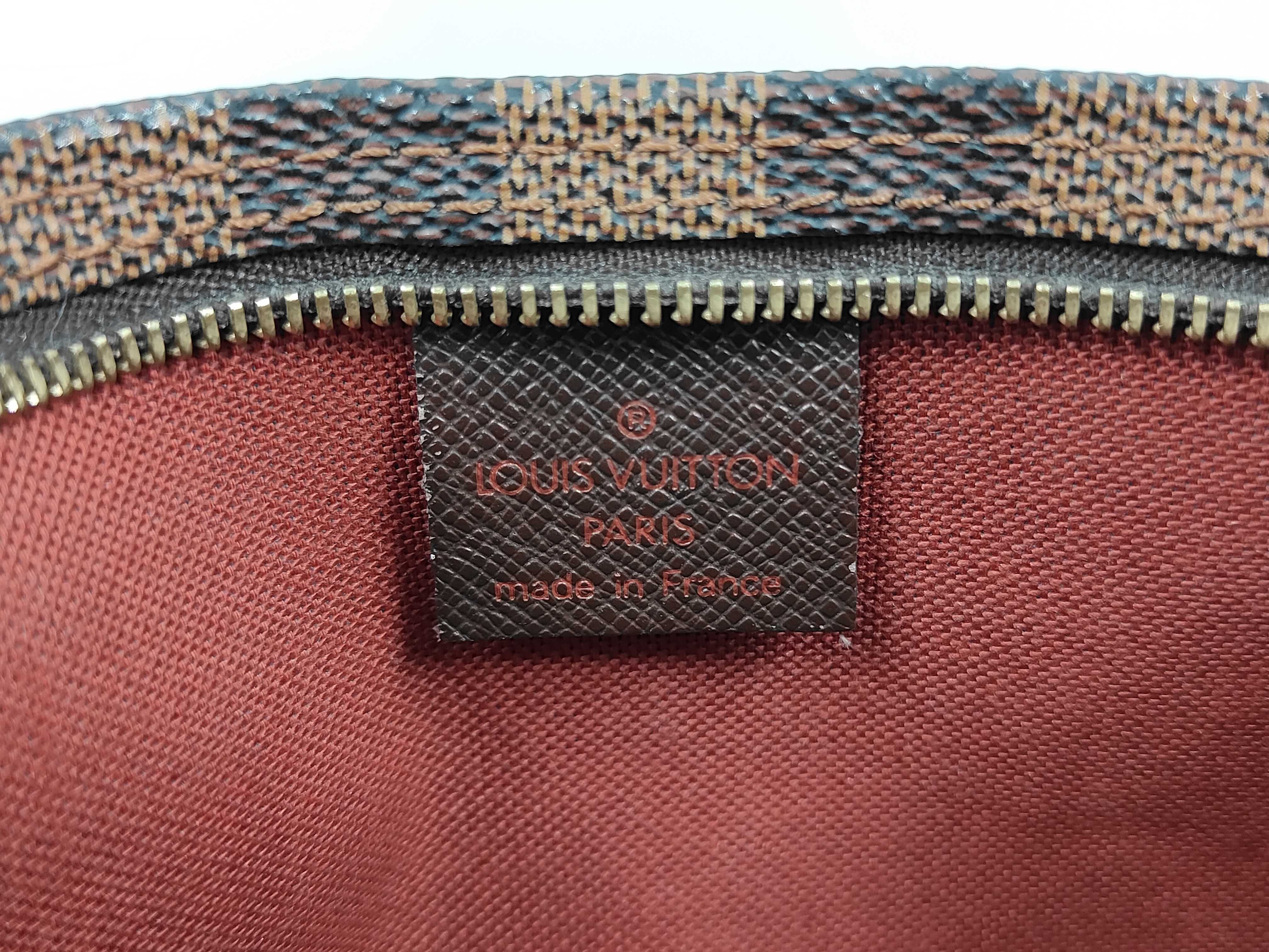 N51982 Damier Trouse Makeup Pouch — view 8