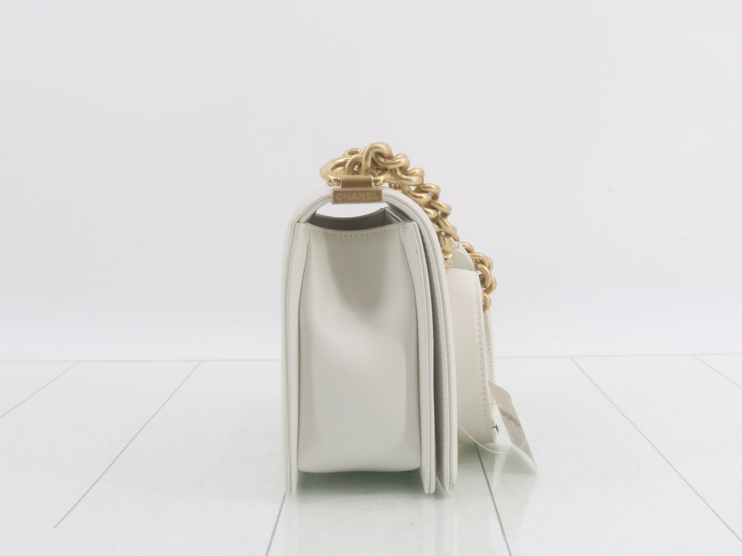 BOY CHANEL Shoulder Bag with IC Plate — view 4