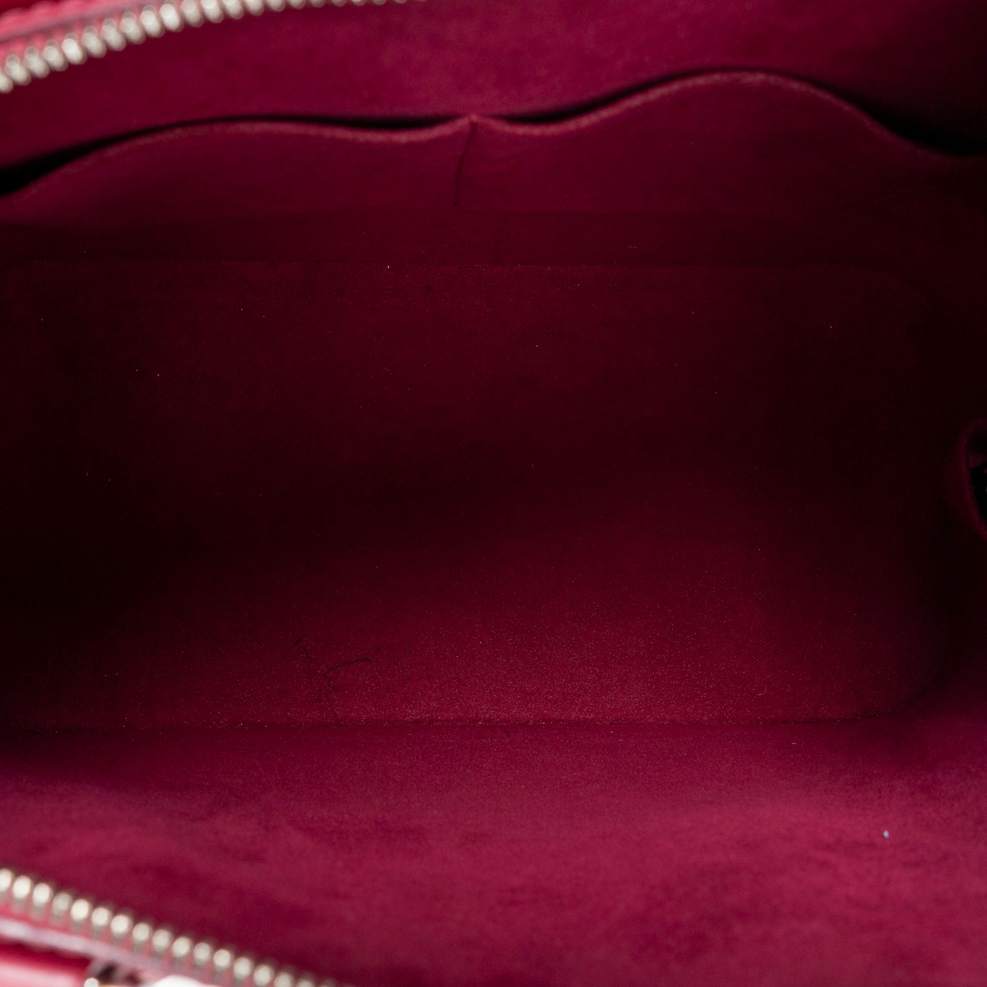 Alma MM Fuchsia Epi Silver Brass — view 9