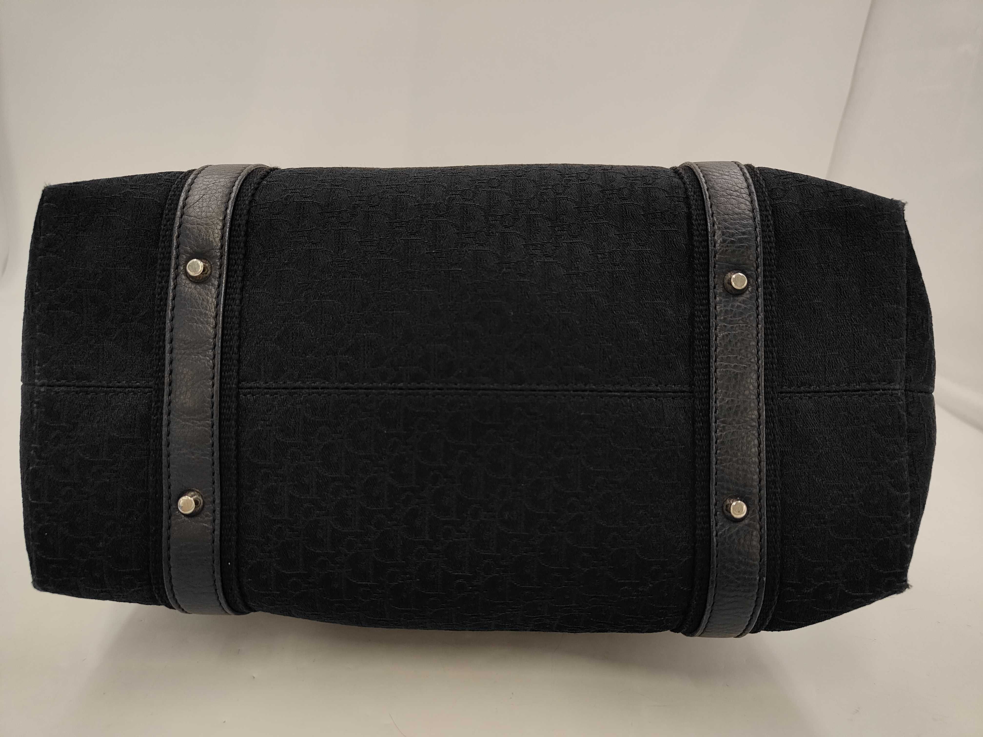 Trotter Street Chic Trotter Handbag — view 3