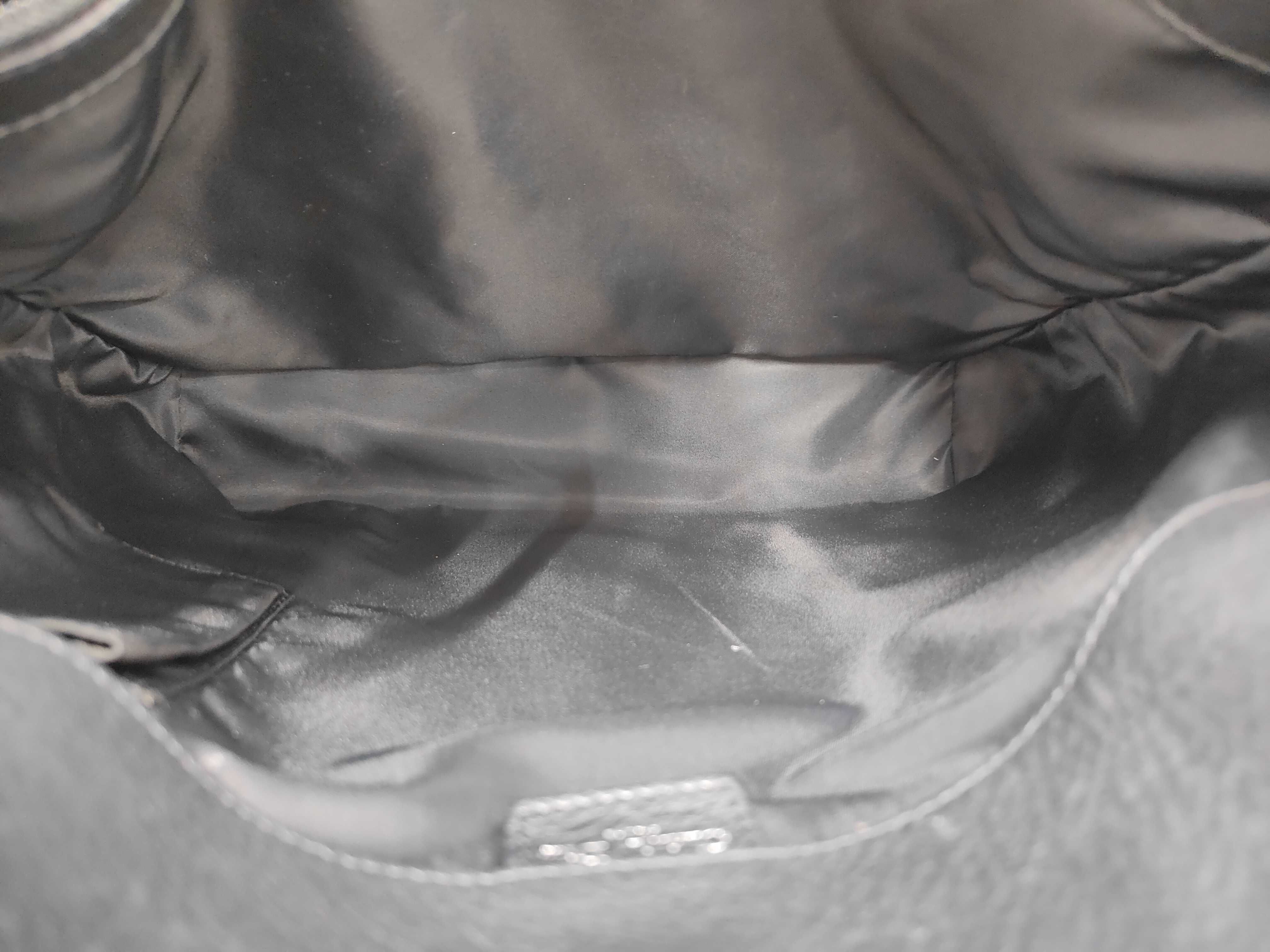 Trotter Street Chic Trotter Handbag — view 8