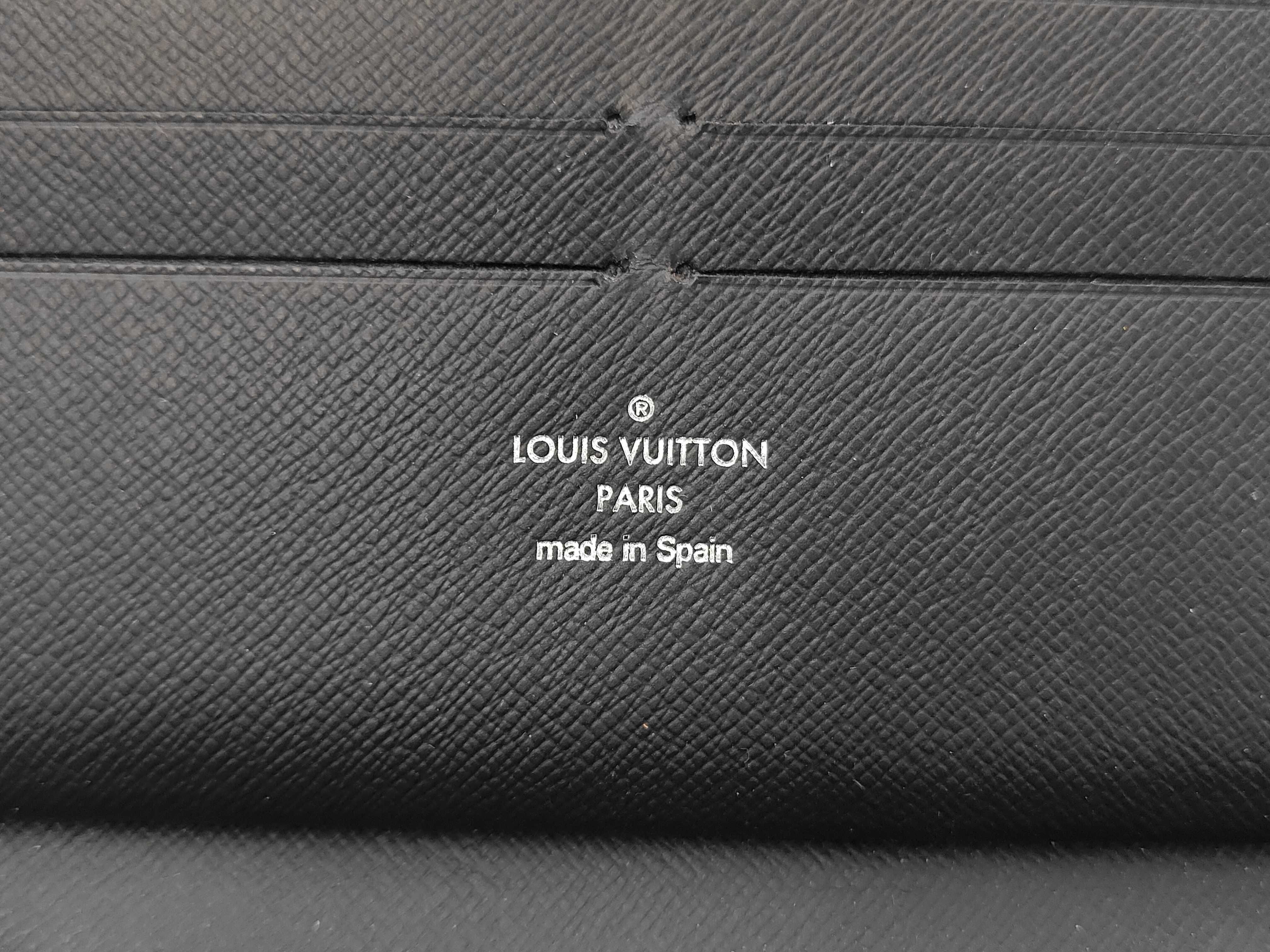 Epi Zippy Organizer Wallet — view 11