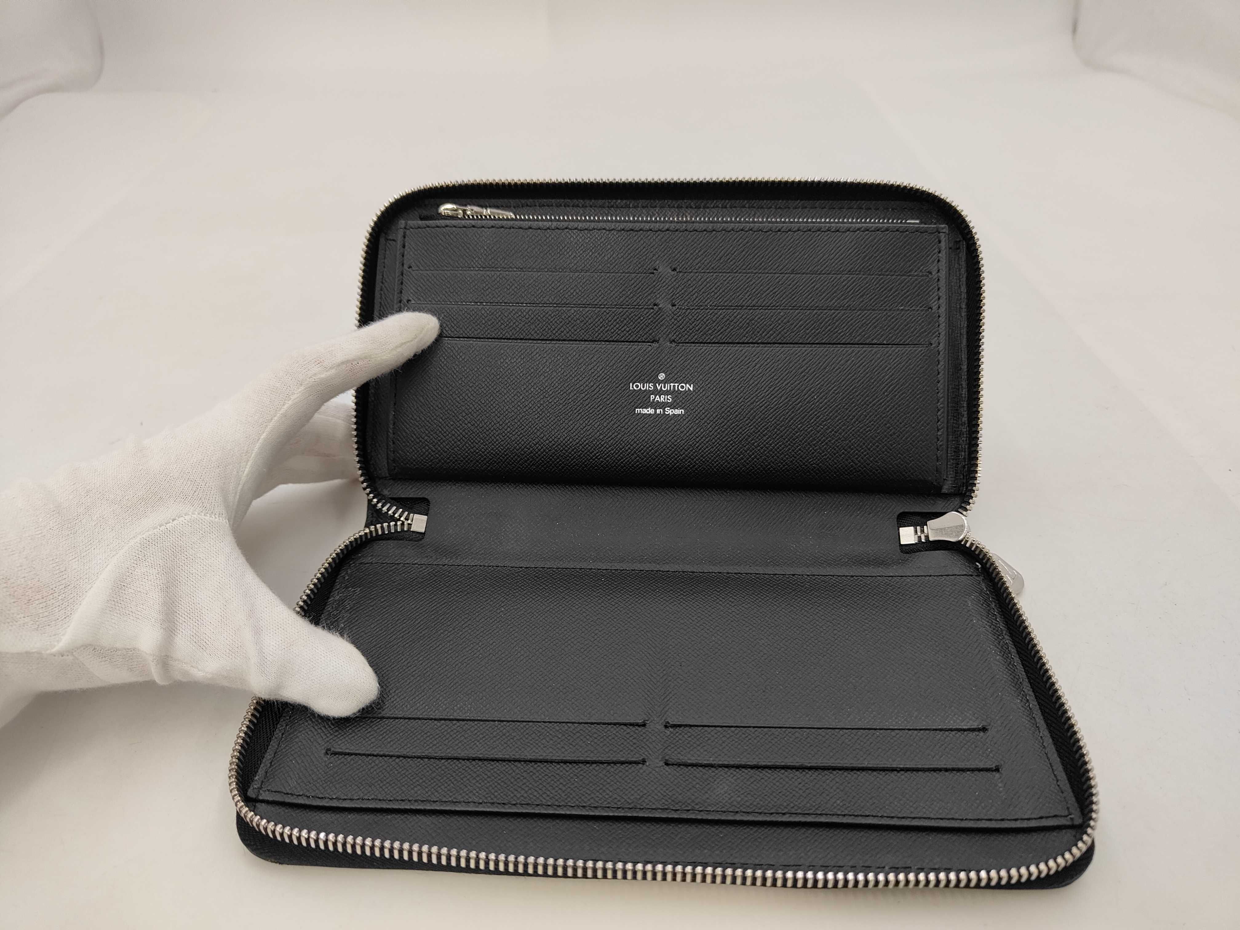Epi Zippy Organizer Wallet — view 7