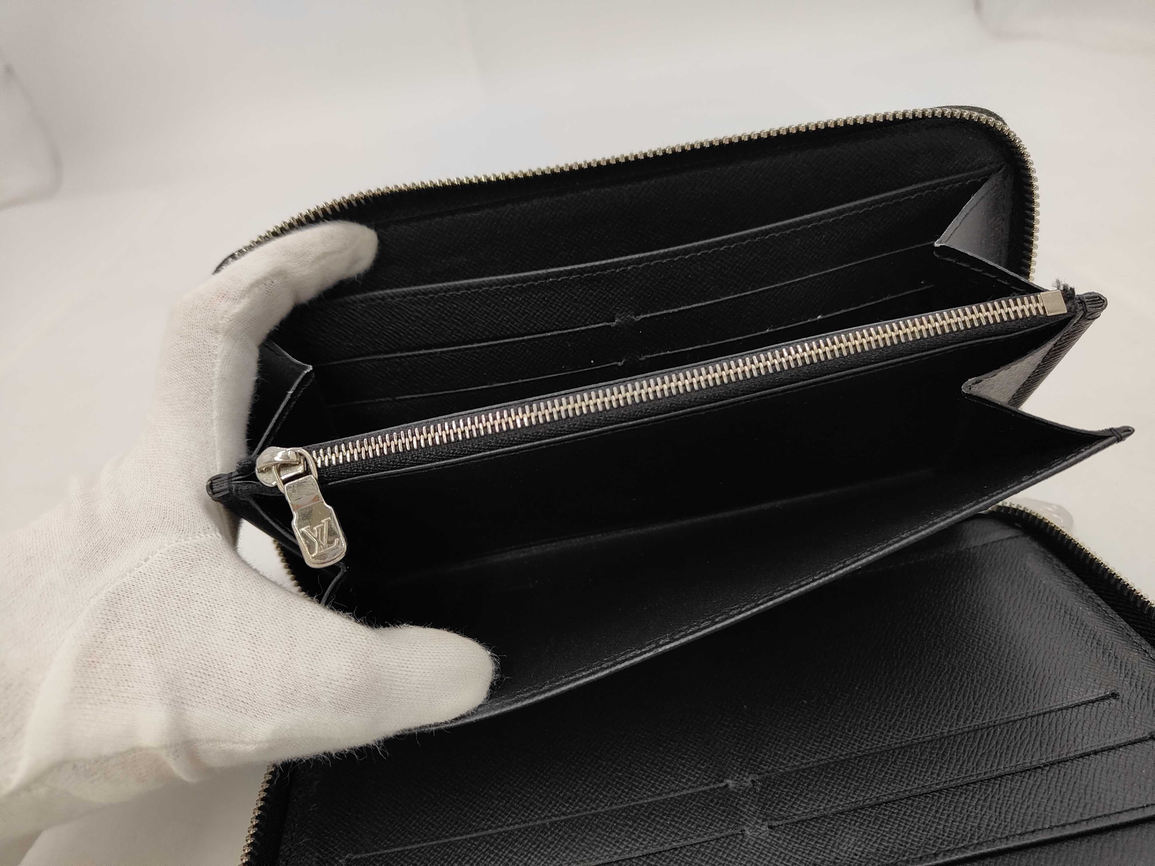 Epi Zippy Organizer Wallet — view 8