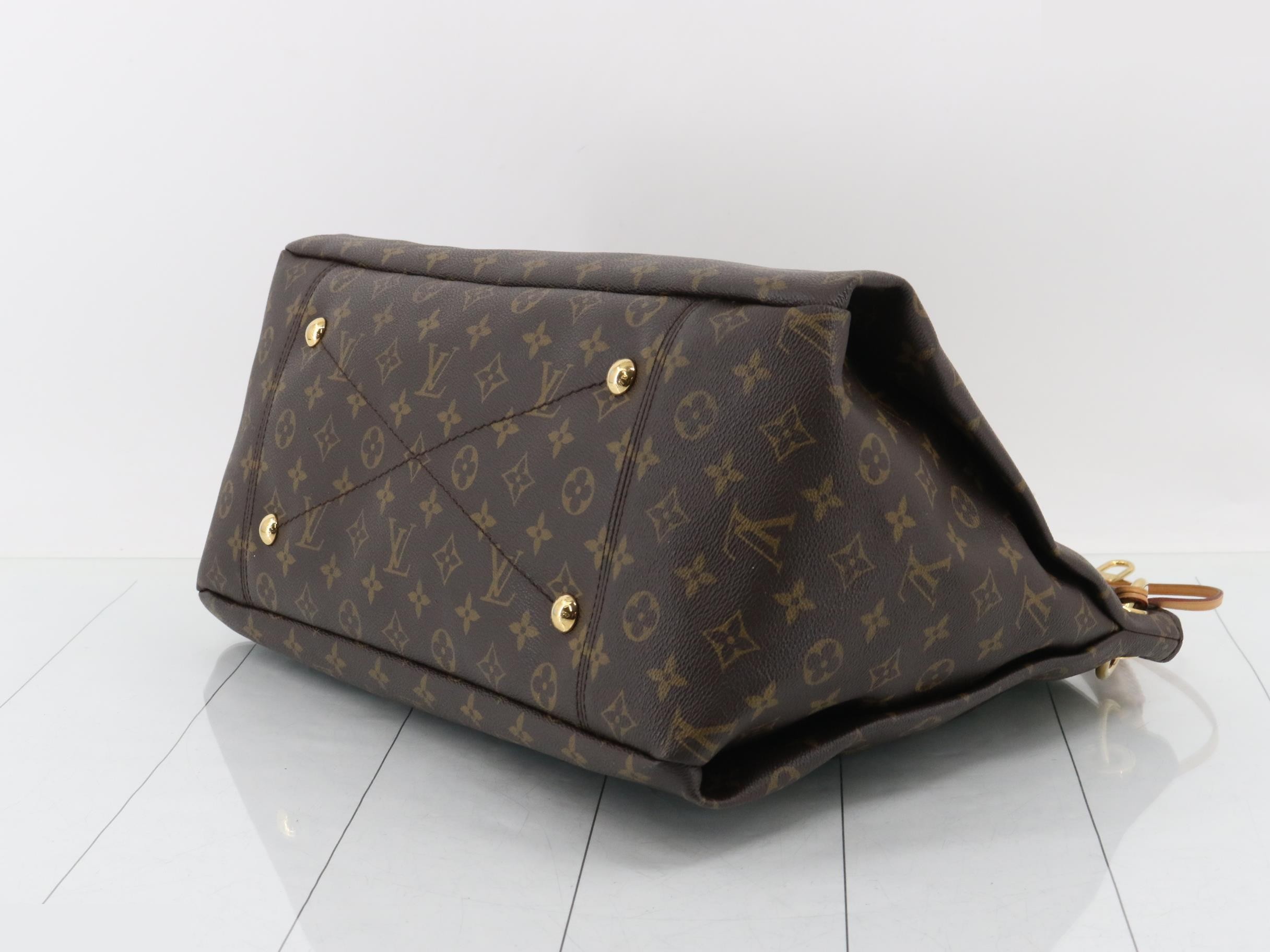 Monogram Artsy MM Shoulder Bag — view 6