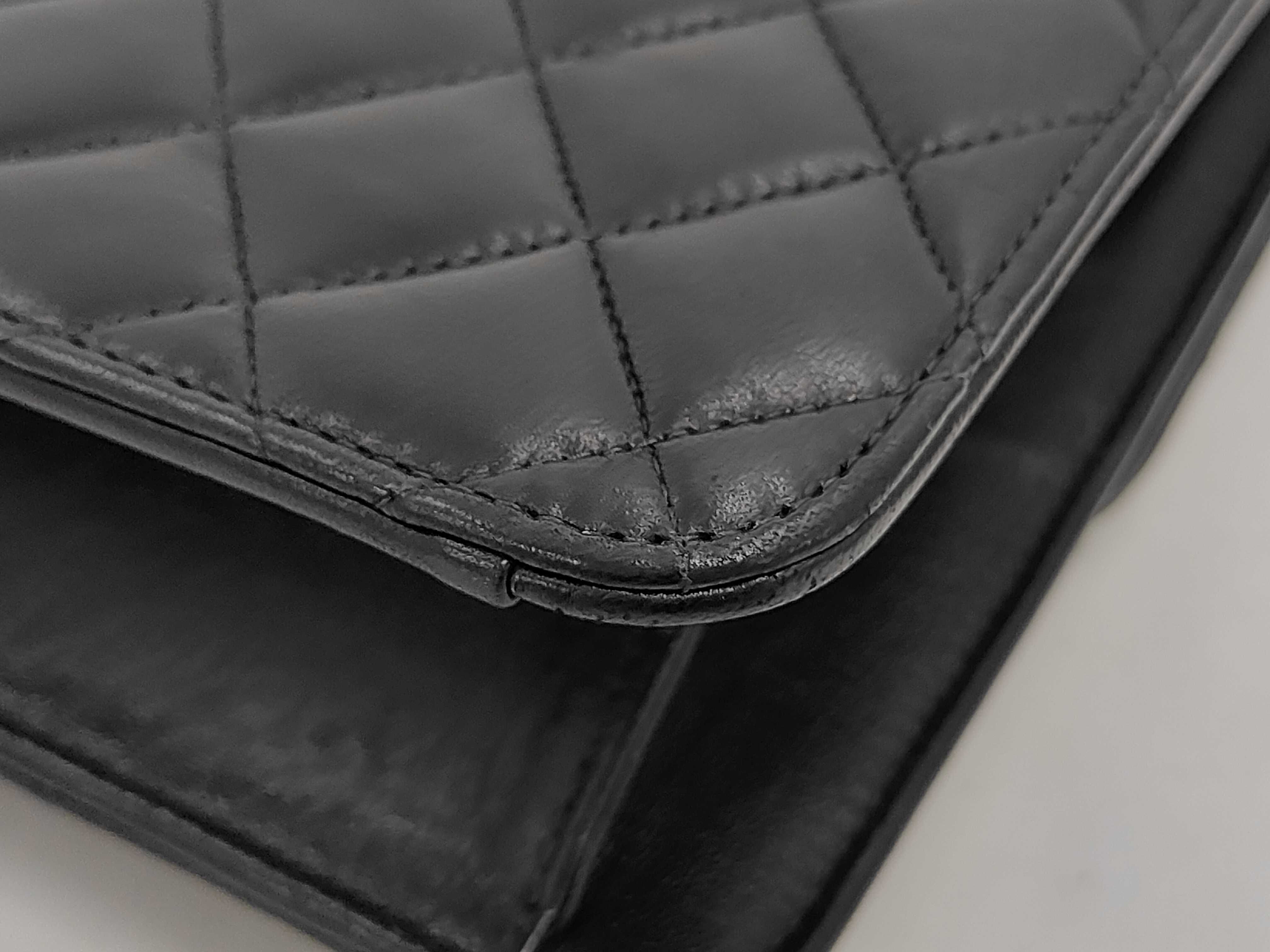 Matelassé Turnlock Chain Shoulder Bag (Series 6) — view 3