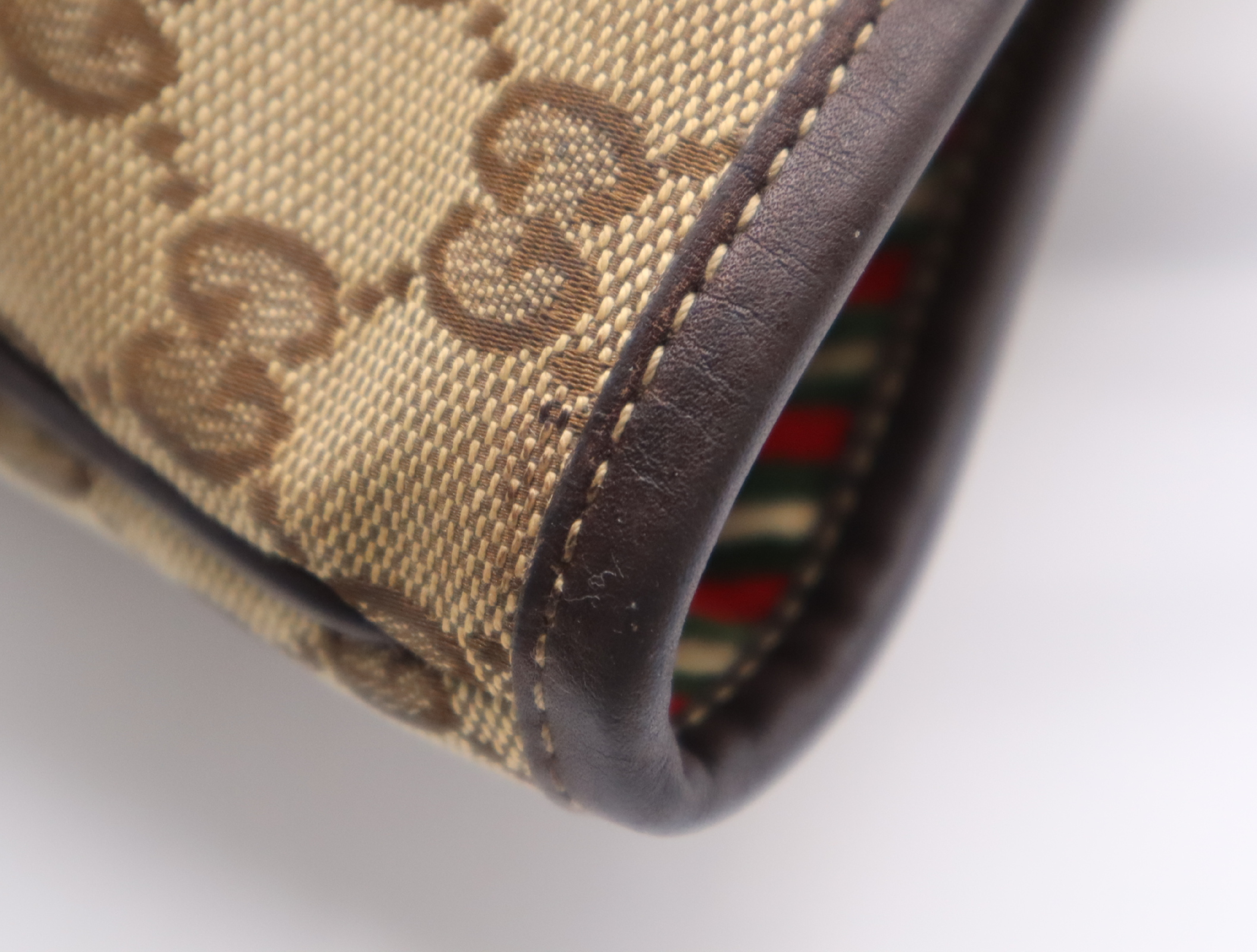 16996 GG Canvas New Brit Round Tote Bag — view 7