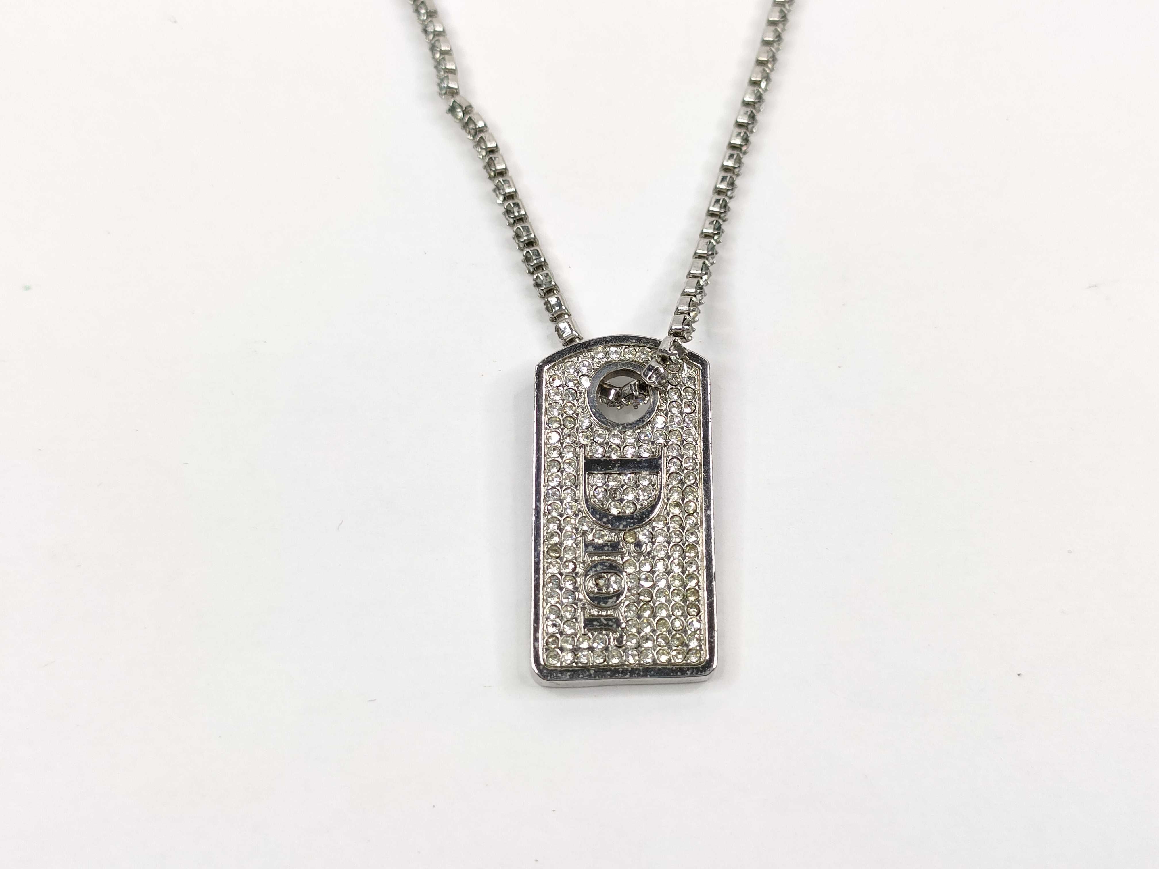 Plate Necklace