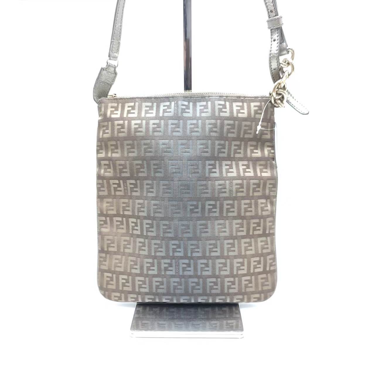 【*Shipped from: China*】FENDI Canvas Shoulder Bag — view 2