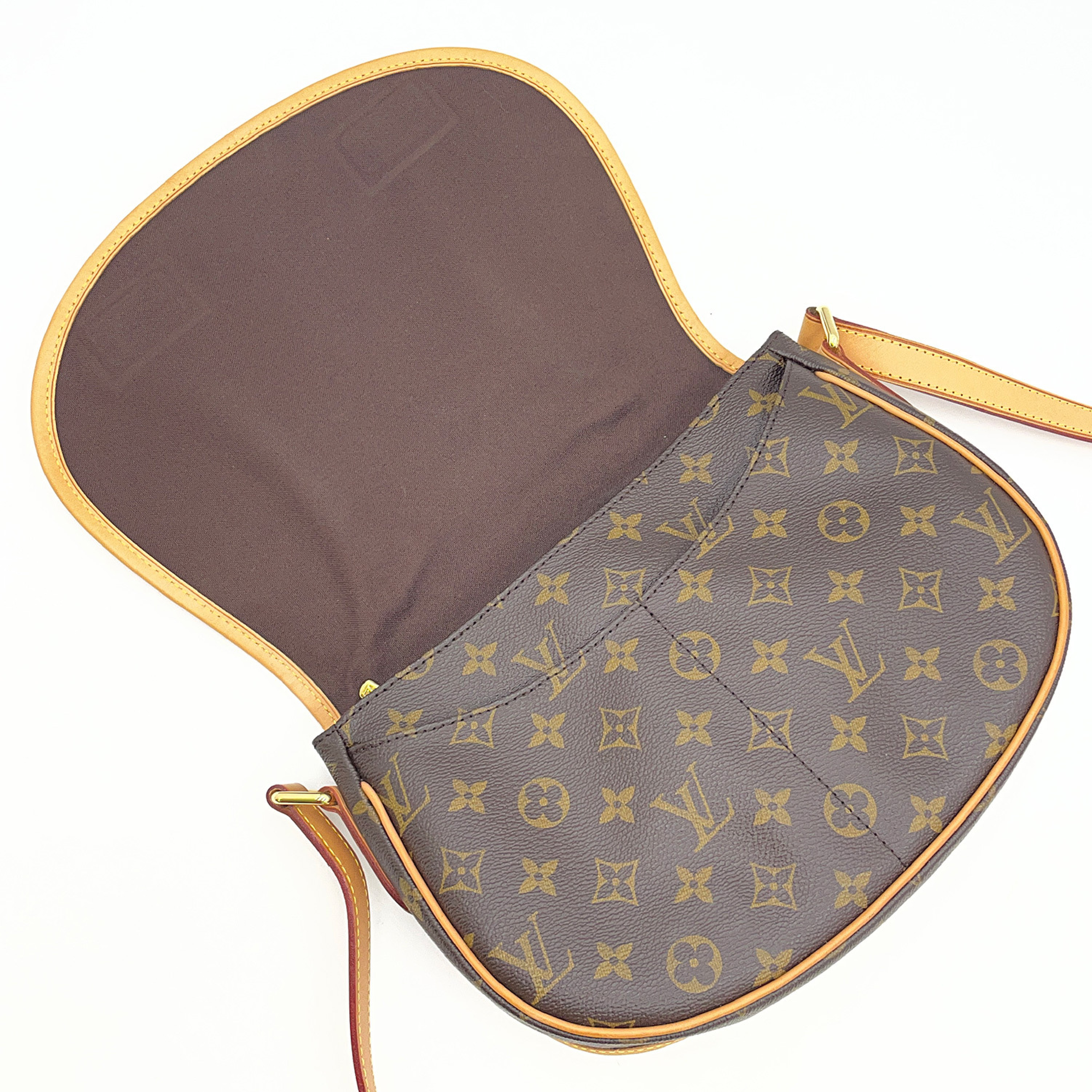 M40474 Monogram Menilmontant PM Shoulder Bag — view 11