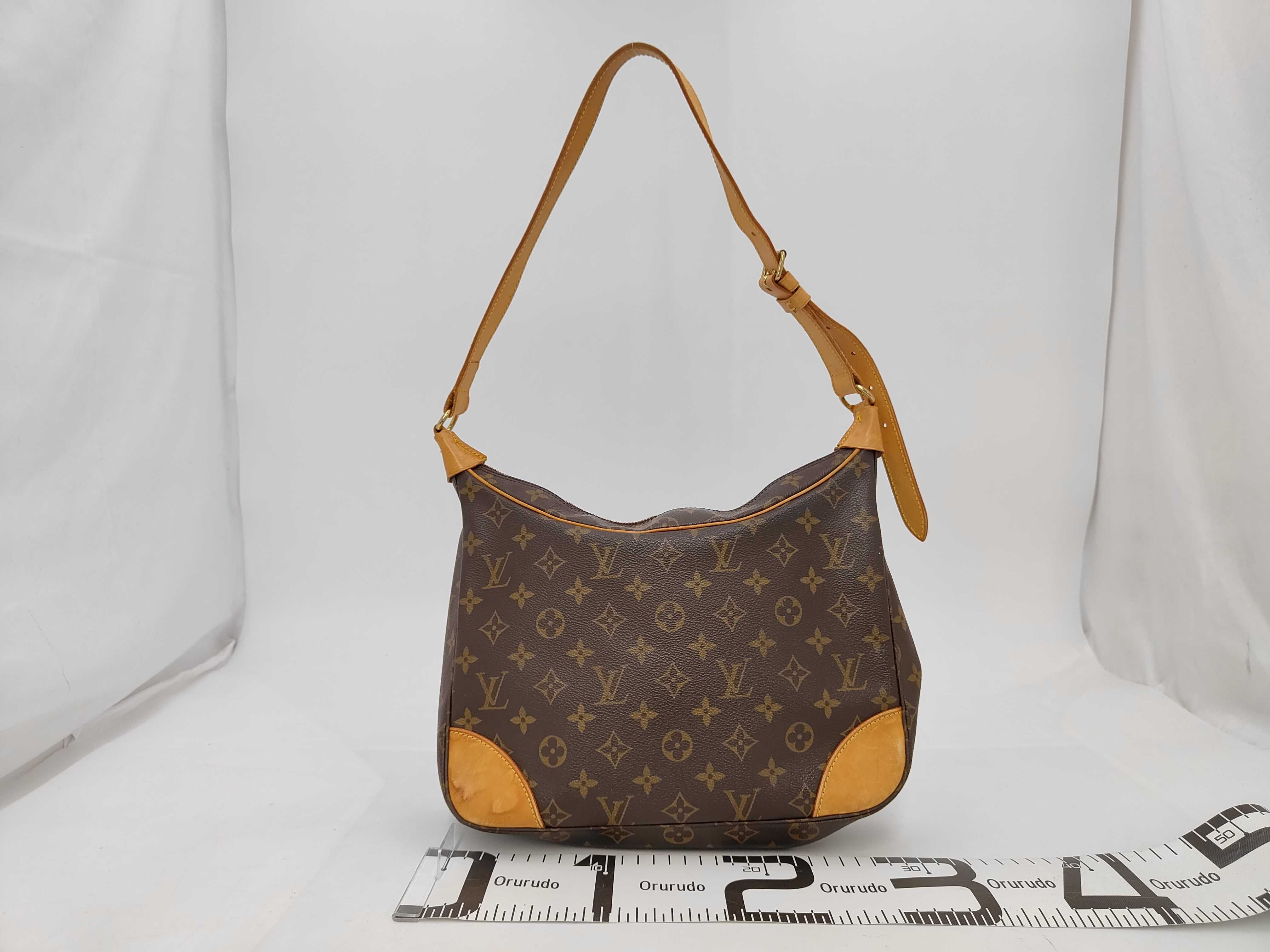 M51265 Monogram Boulogne 30 Shoulder Bag — view 2