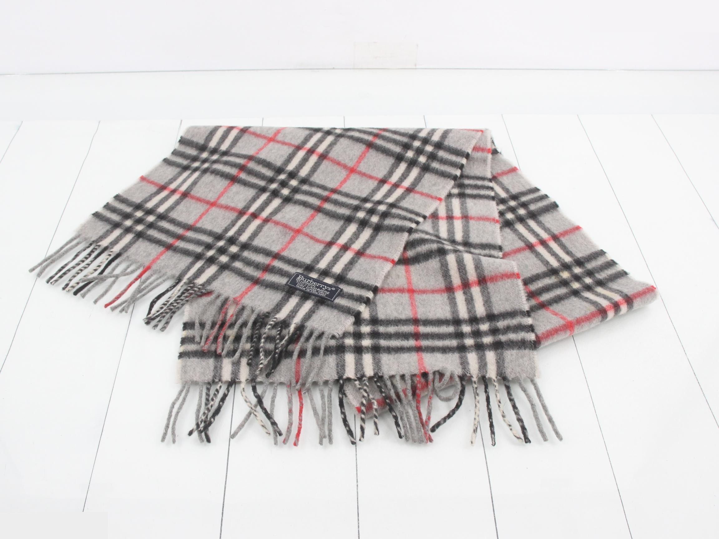 Other lines: Small items, accessories, and scarves — view 2