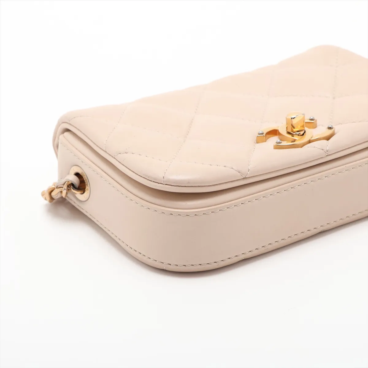 Matelassé Lambskin Chain Shoulder Bag, Beige with Gold Hardware, 30715360 (Serial Number in the 30s) — view 4