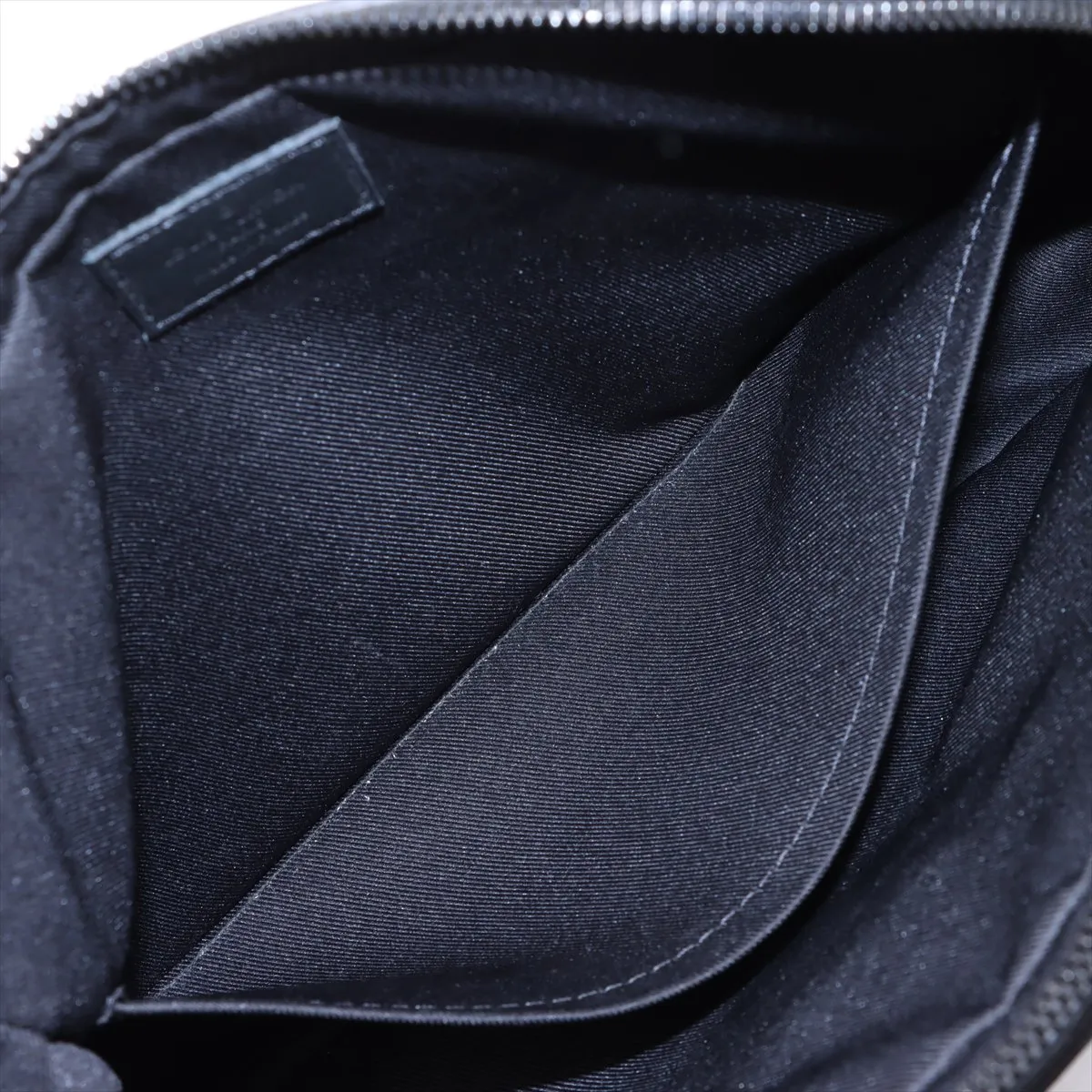 Monogram Shadow Trio Messenger M46602 Black RFID response — view 8
