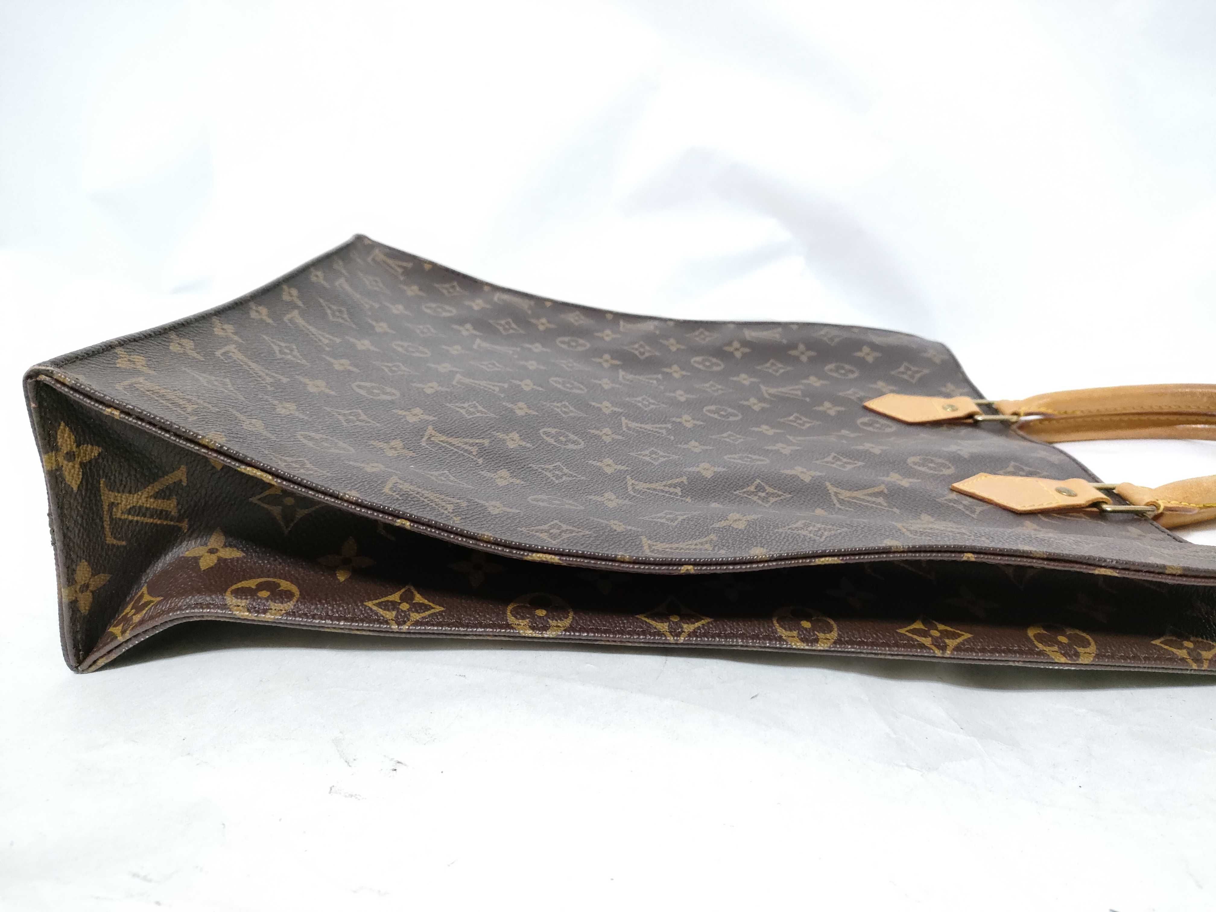 Monogram M51140 Sac Plat Handbag — view 9