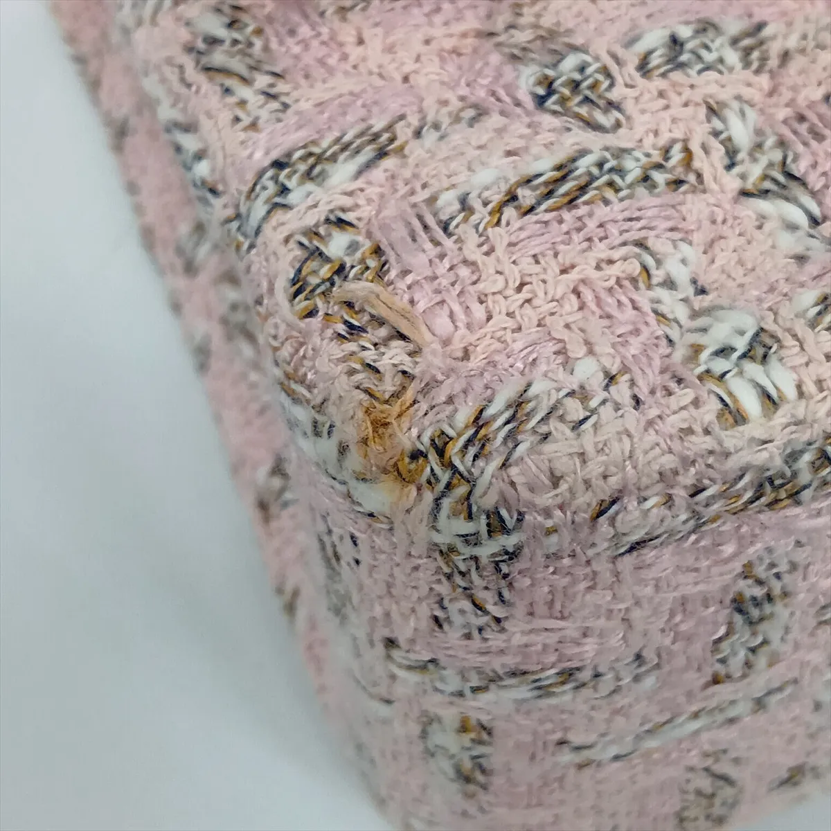 Matelassé 25 Tweed Double Flap Double Chain Bag, Pink, Silver Hardware, 10087124, Serial Number in the 10s, A01112 — view 13