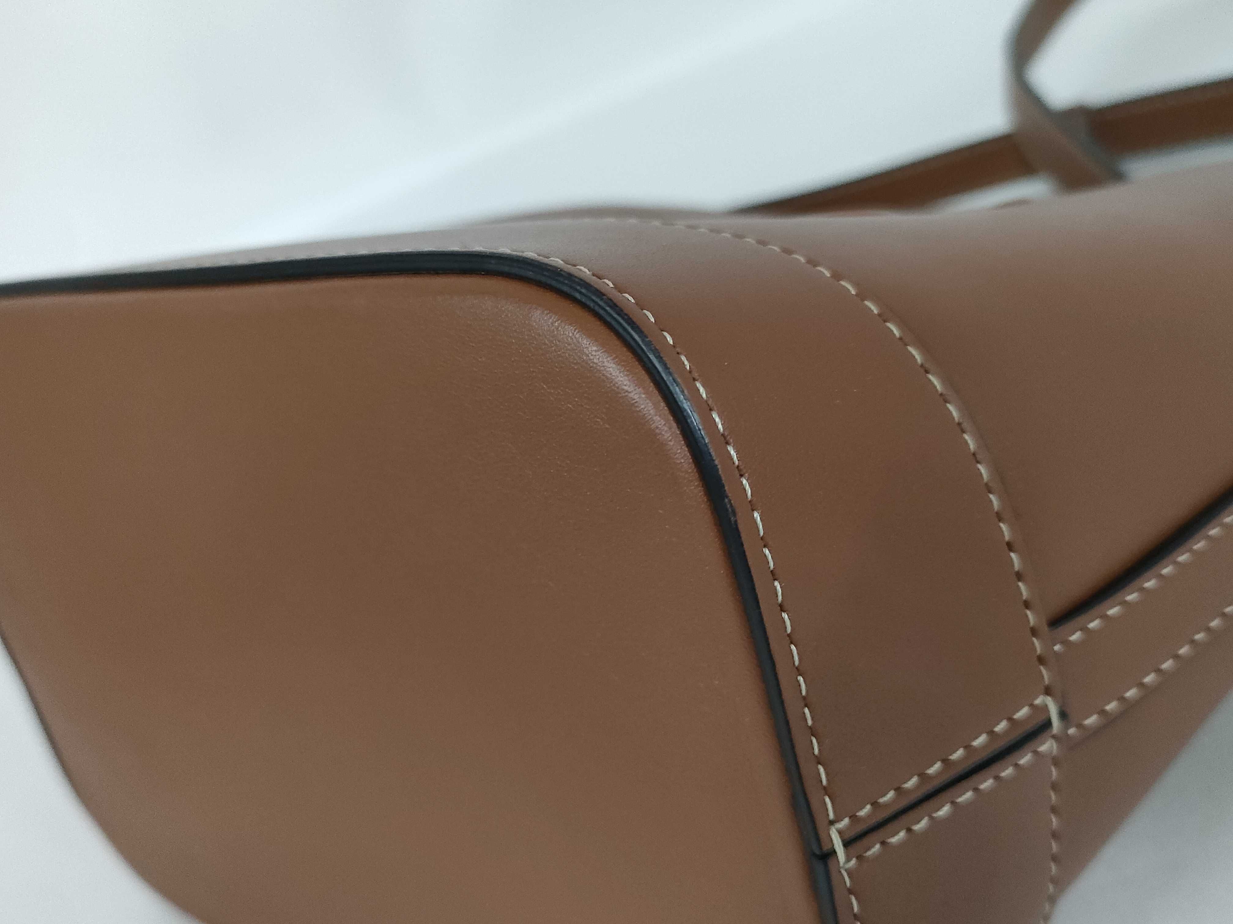 Shoulder Bag, Smooth Calfskin, 198243DU3 — view 6