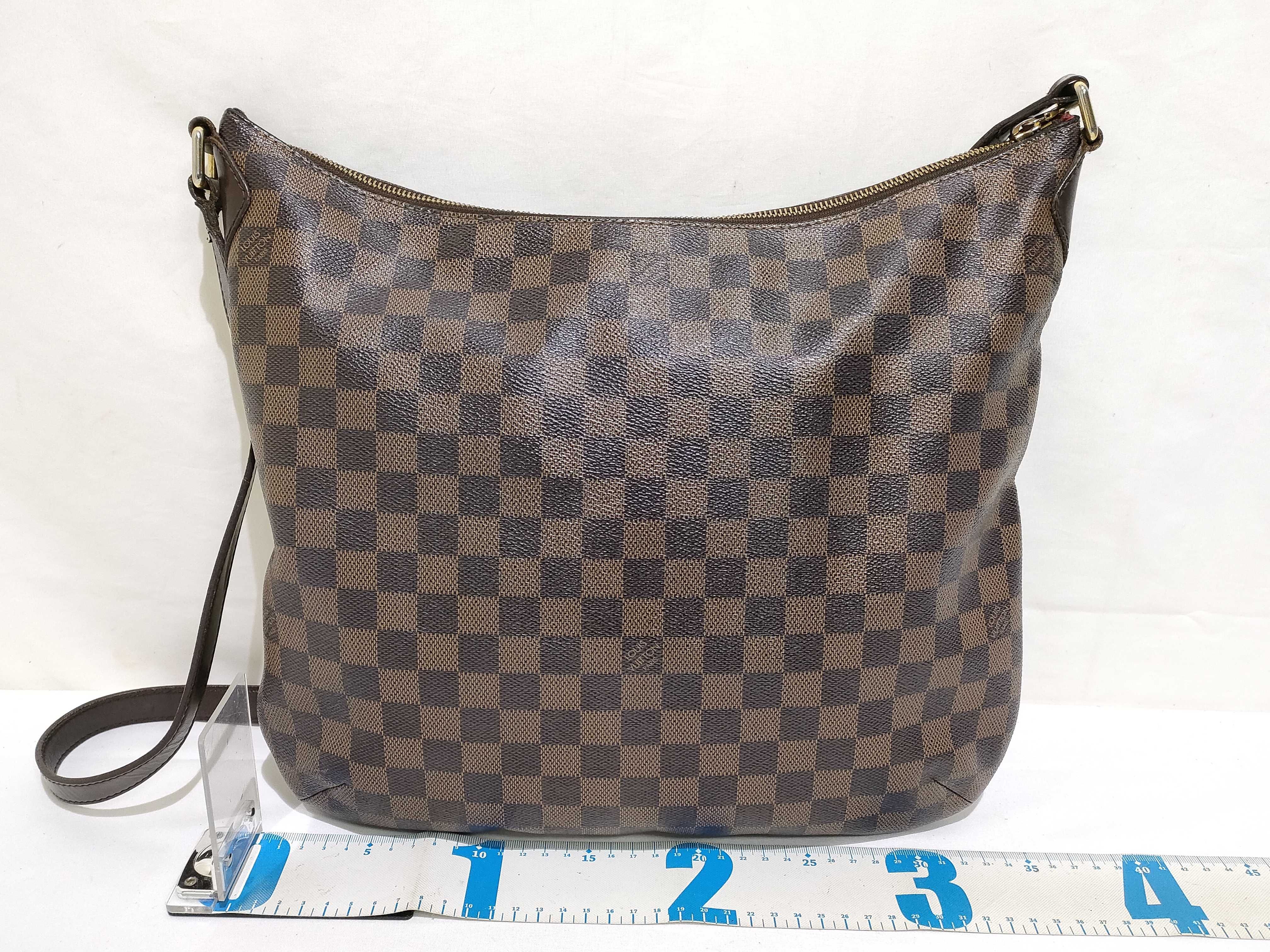 Damier Bloomsbury Shoulder Bag — view 2