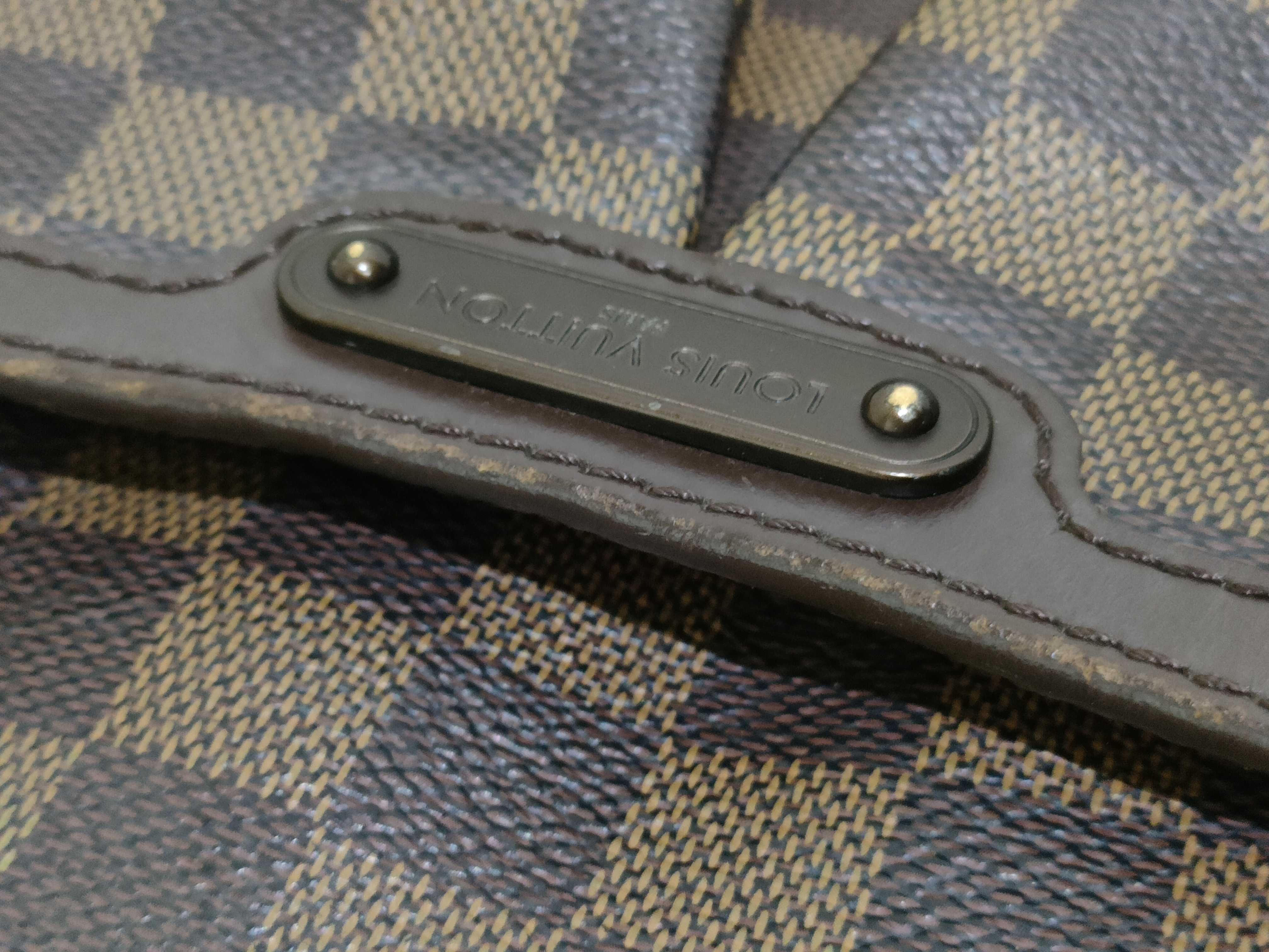 Damier Bloomsbury Shoulder Bag — view 15