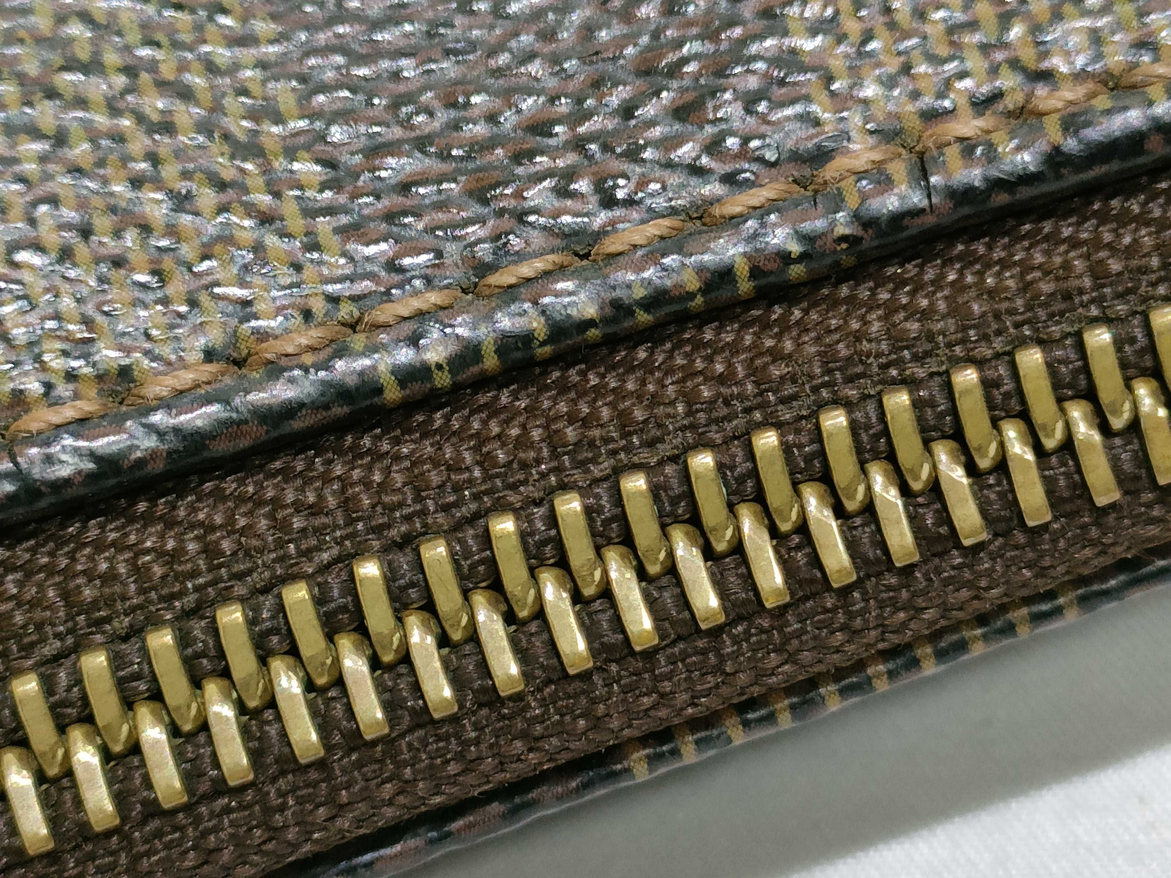 Damier Bloomsbury Shoulder Bag — view 8