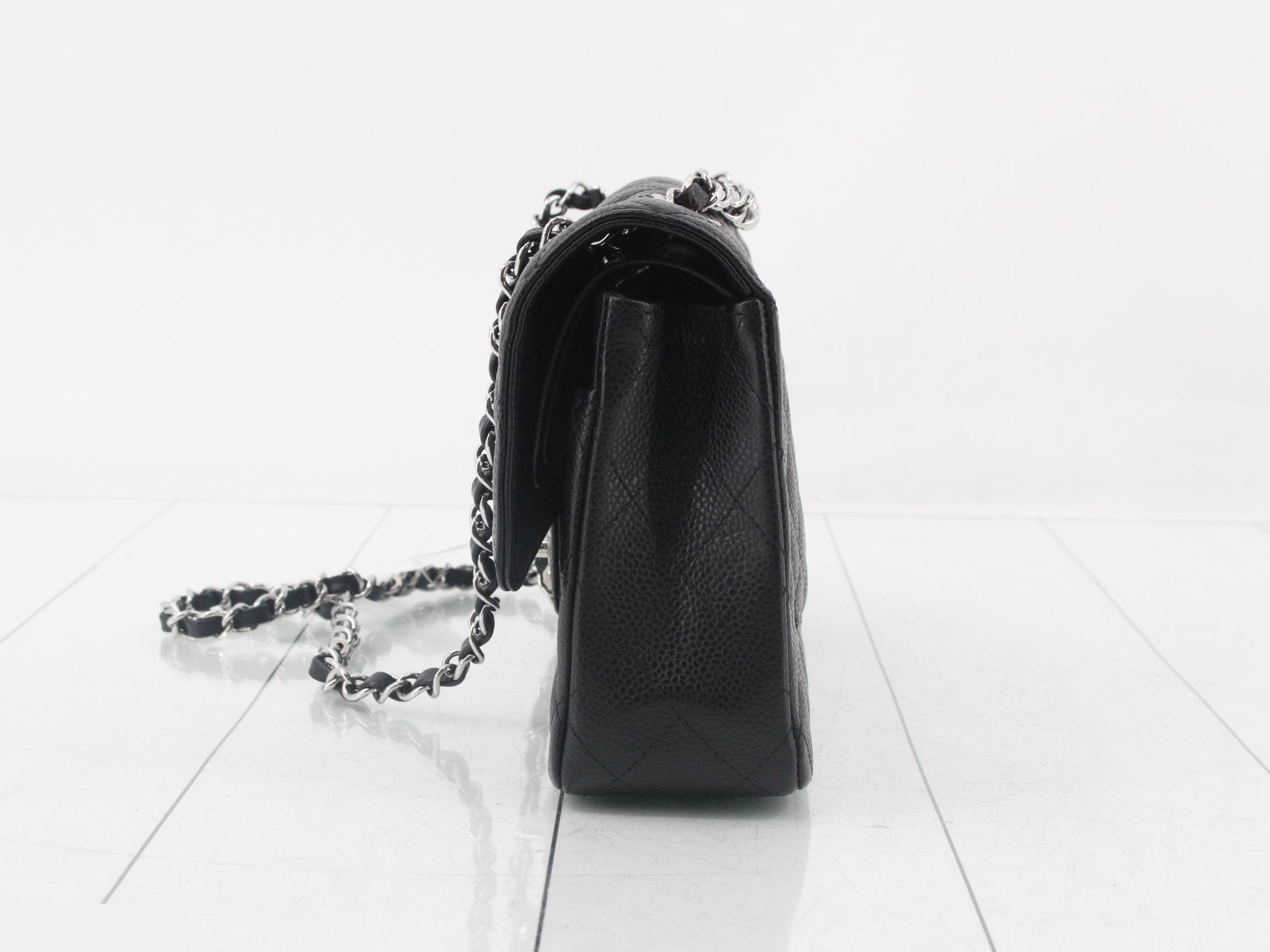 Caviar Matelassé 25 Shoulder Bag, Black — view 3