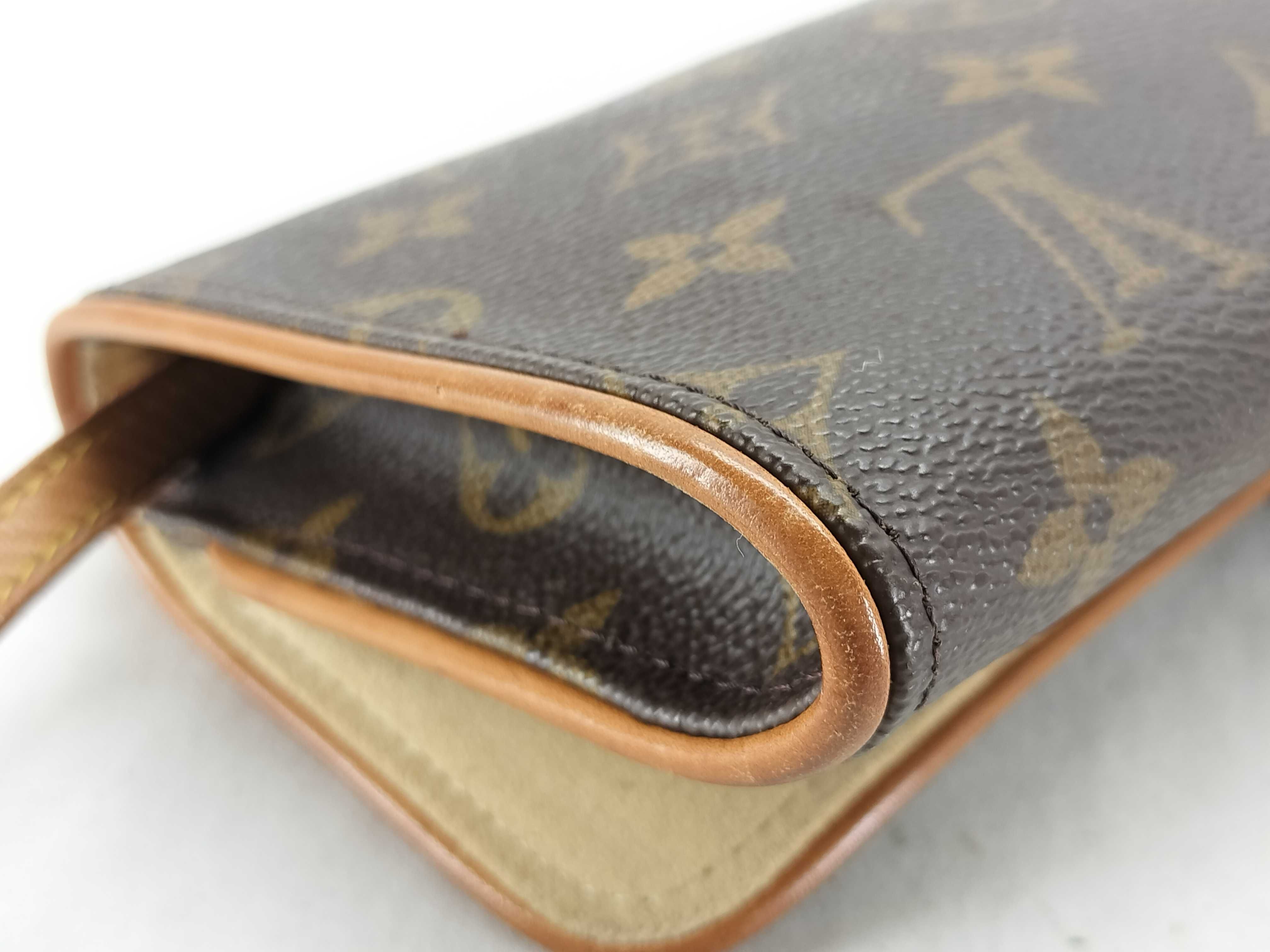 Monogram HK- M51852 CA1909 Canvas Brown Shoulder Bag — view 6