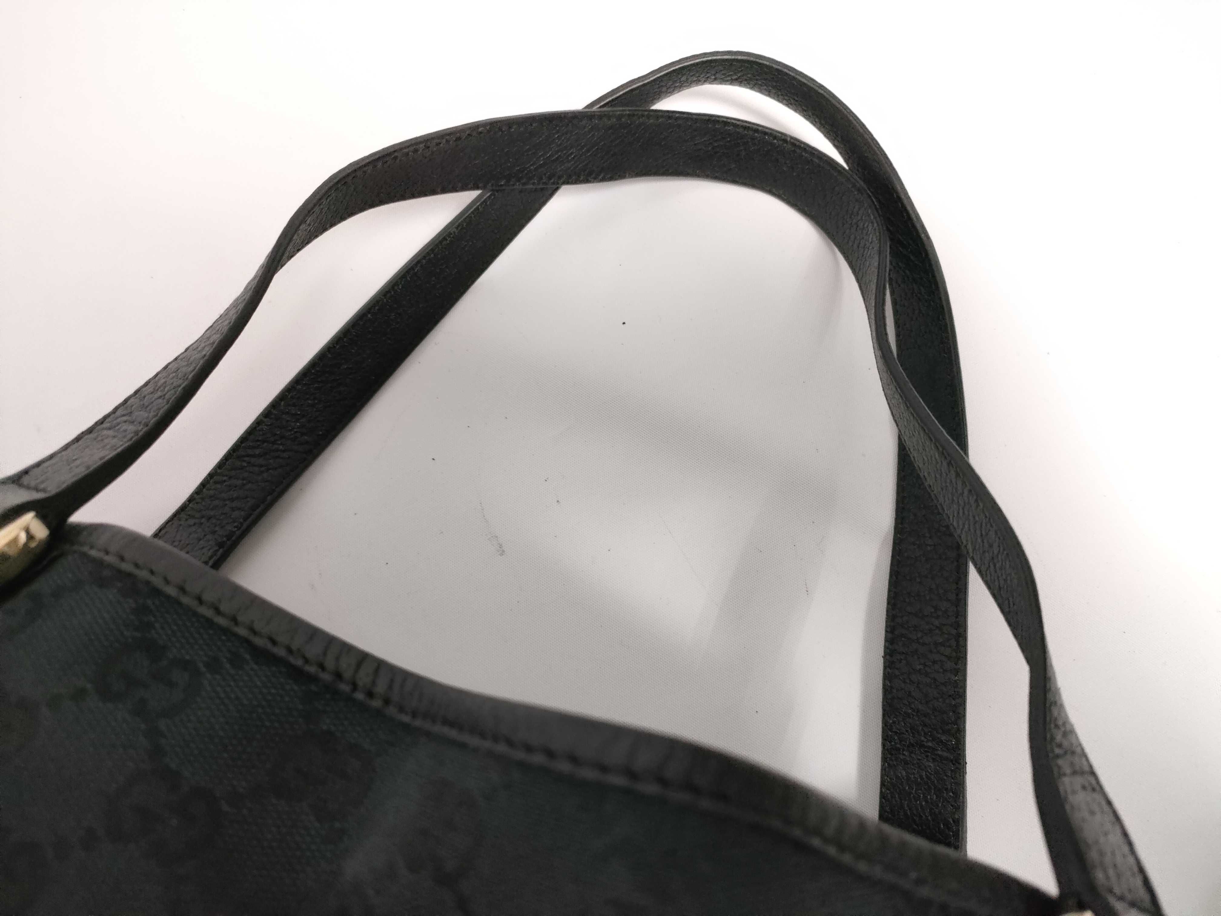 GG Canvas Abbey D-Ring GG Canvas Shoulder Bag — view 3