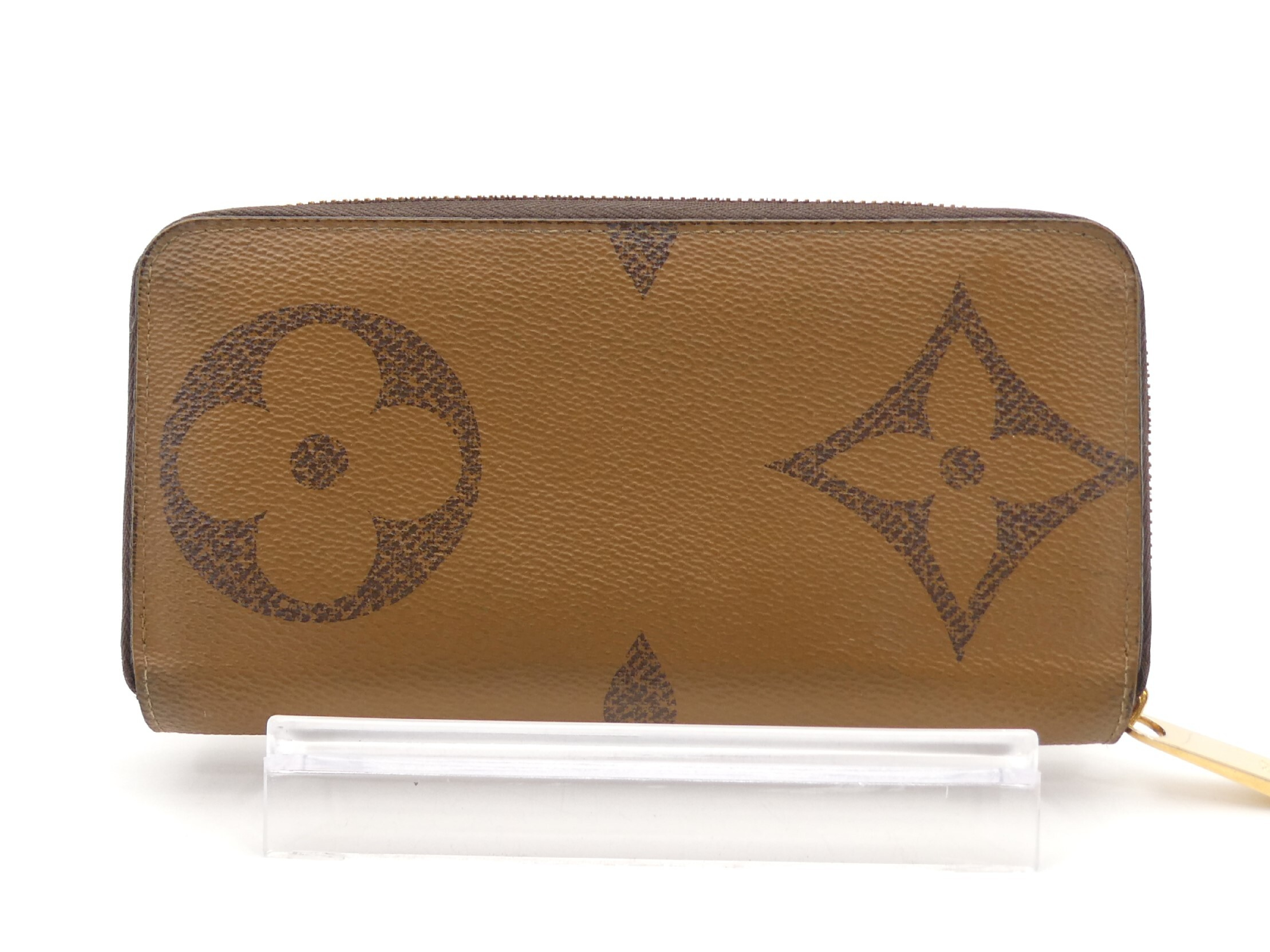 Monogram Giant Reverse Zippy Wallet — view 2