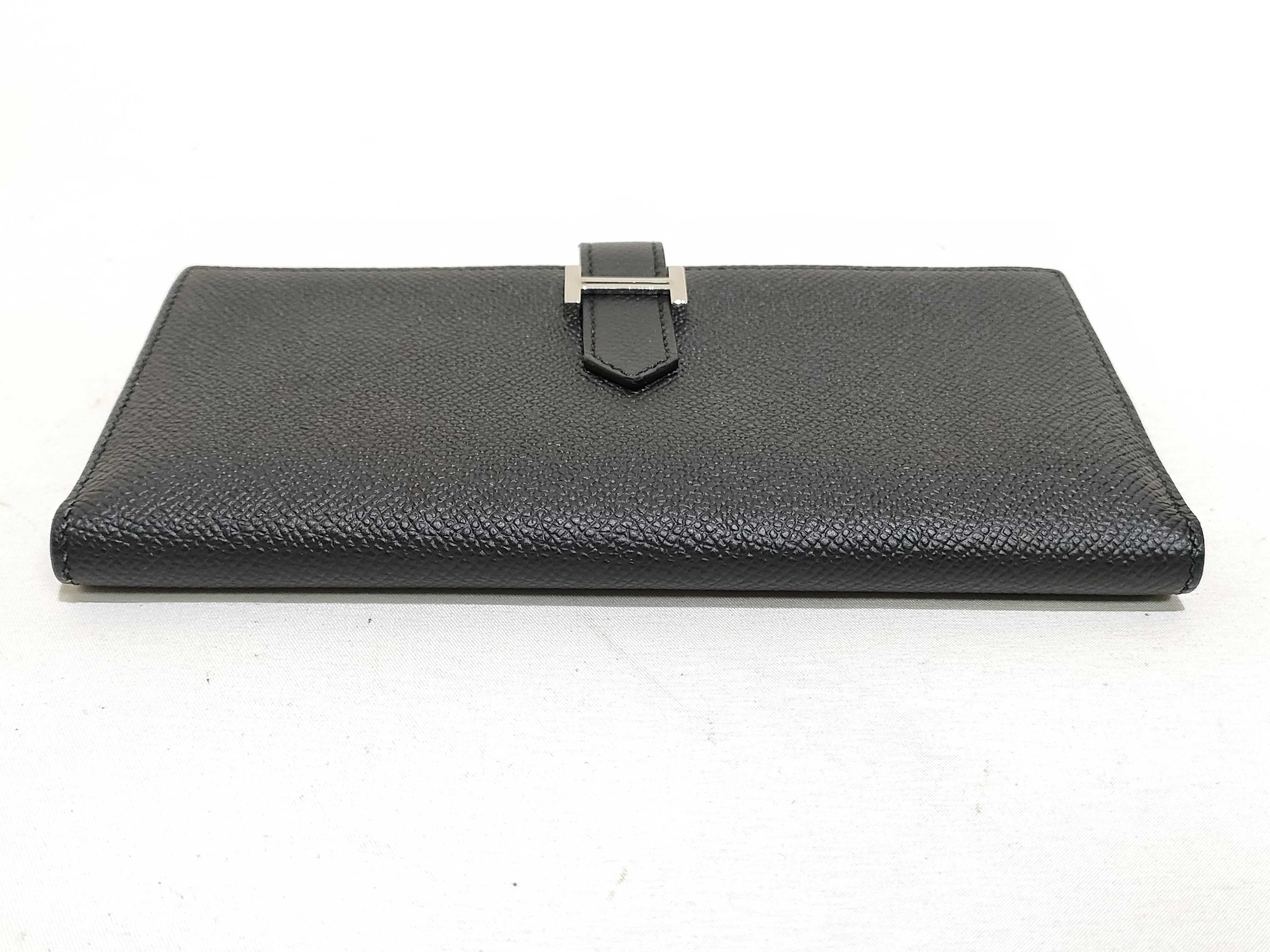 Bearn Soufflé Veau Epsom Black Wallet — view 3