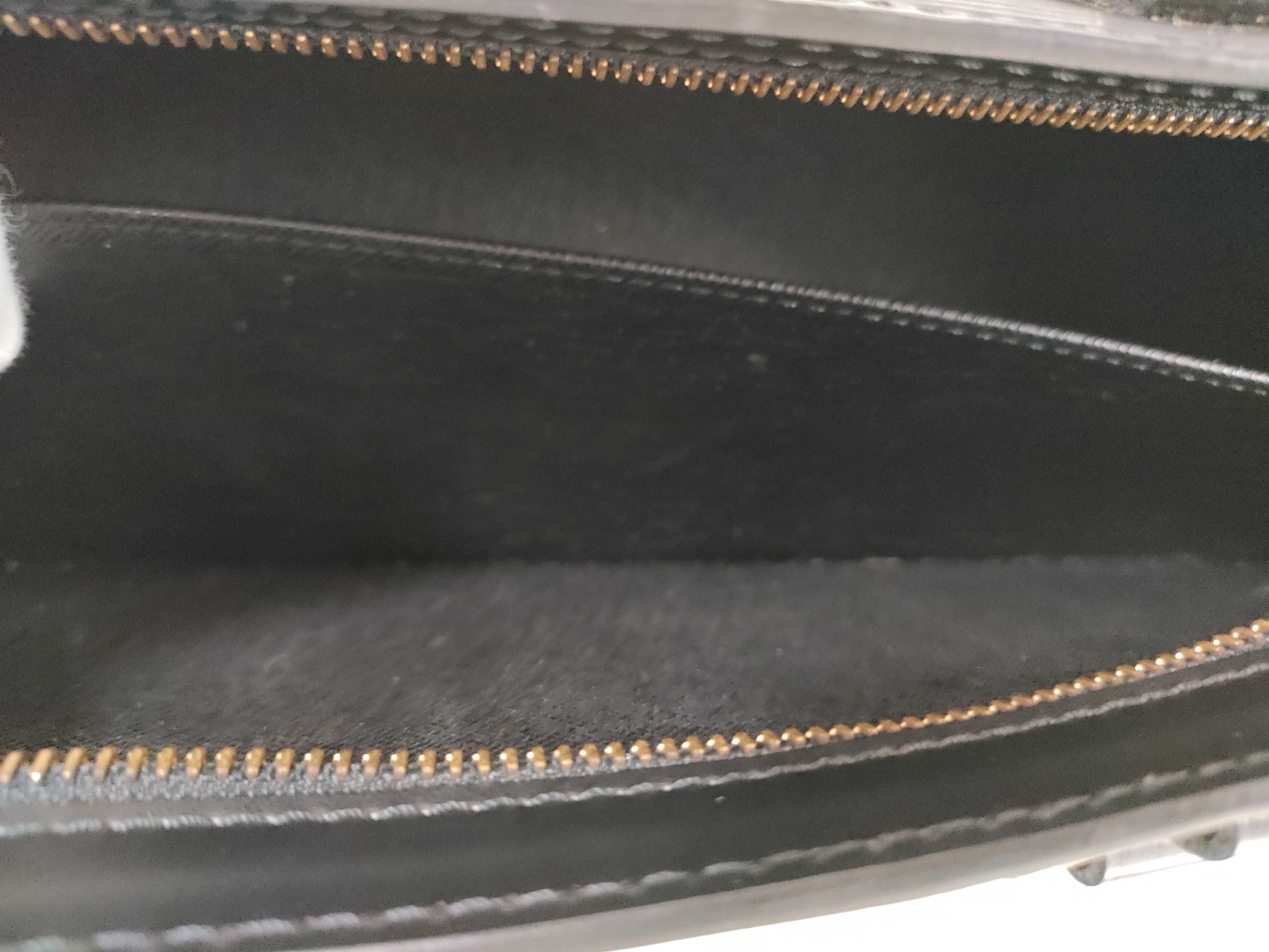 Epi Sac Triangle Handbag — view 11