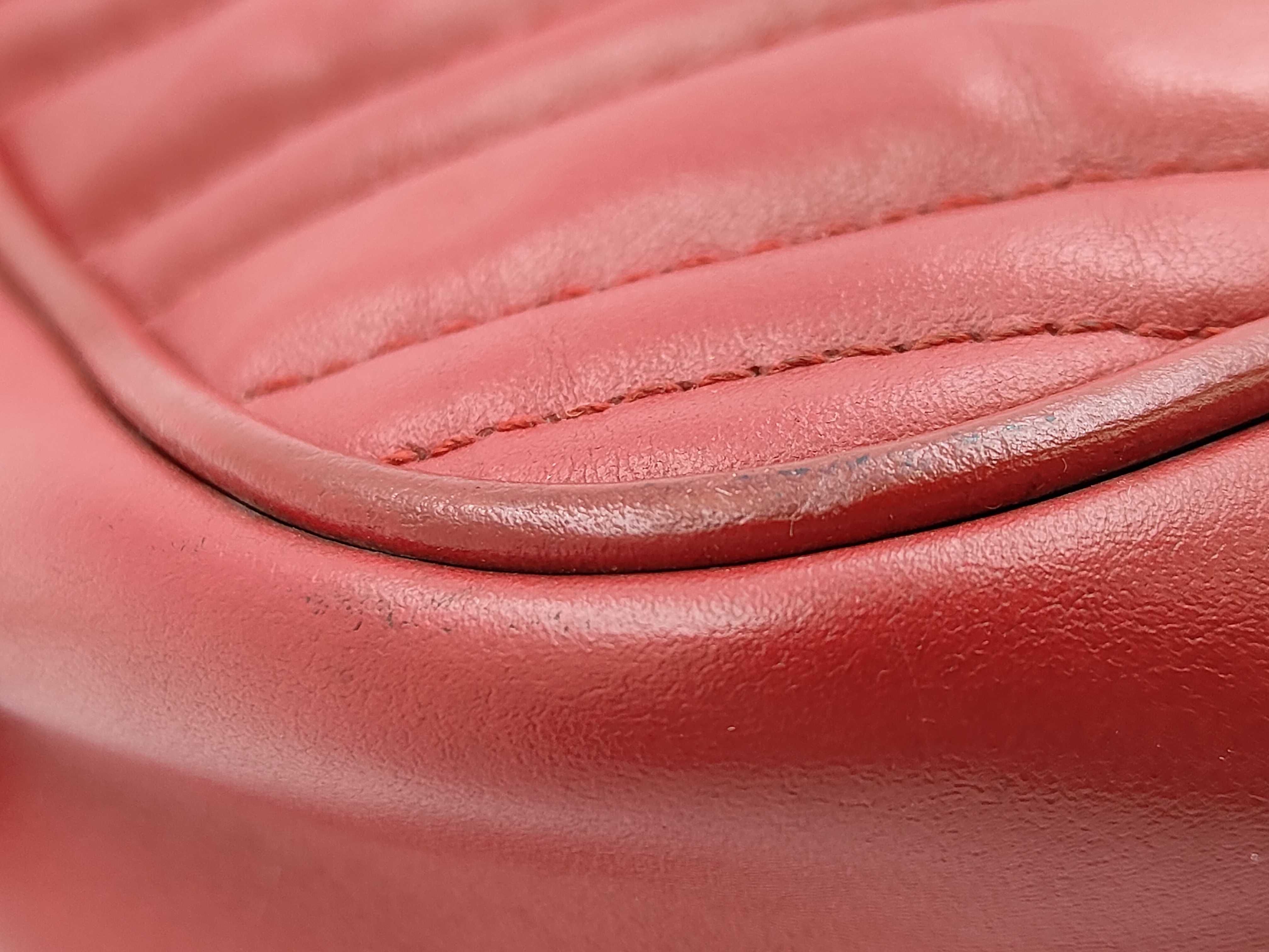 GG Marmont Quilted Shoulder Bag — view 7