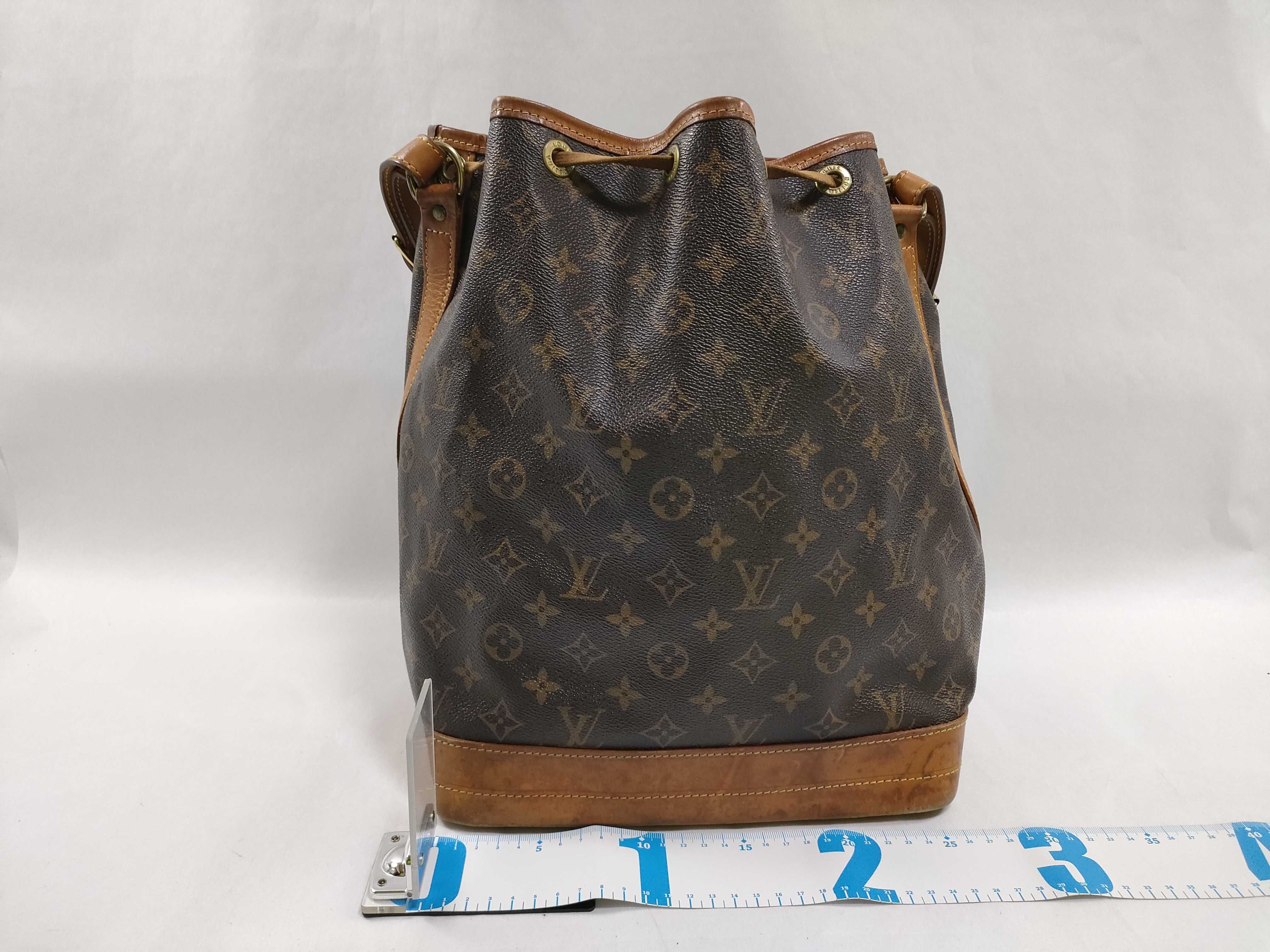 Monogram Louis Vuitton Noe Shoulder Bag — view 2