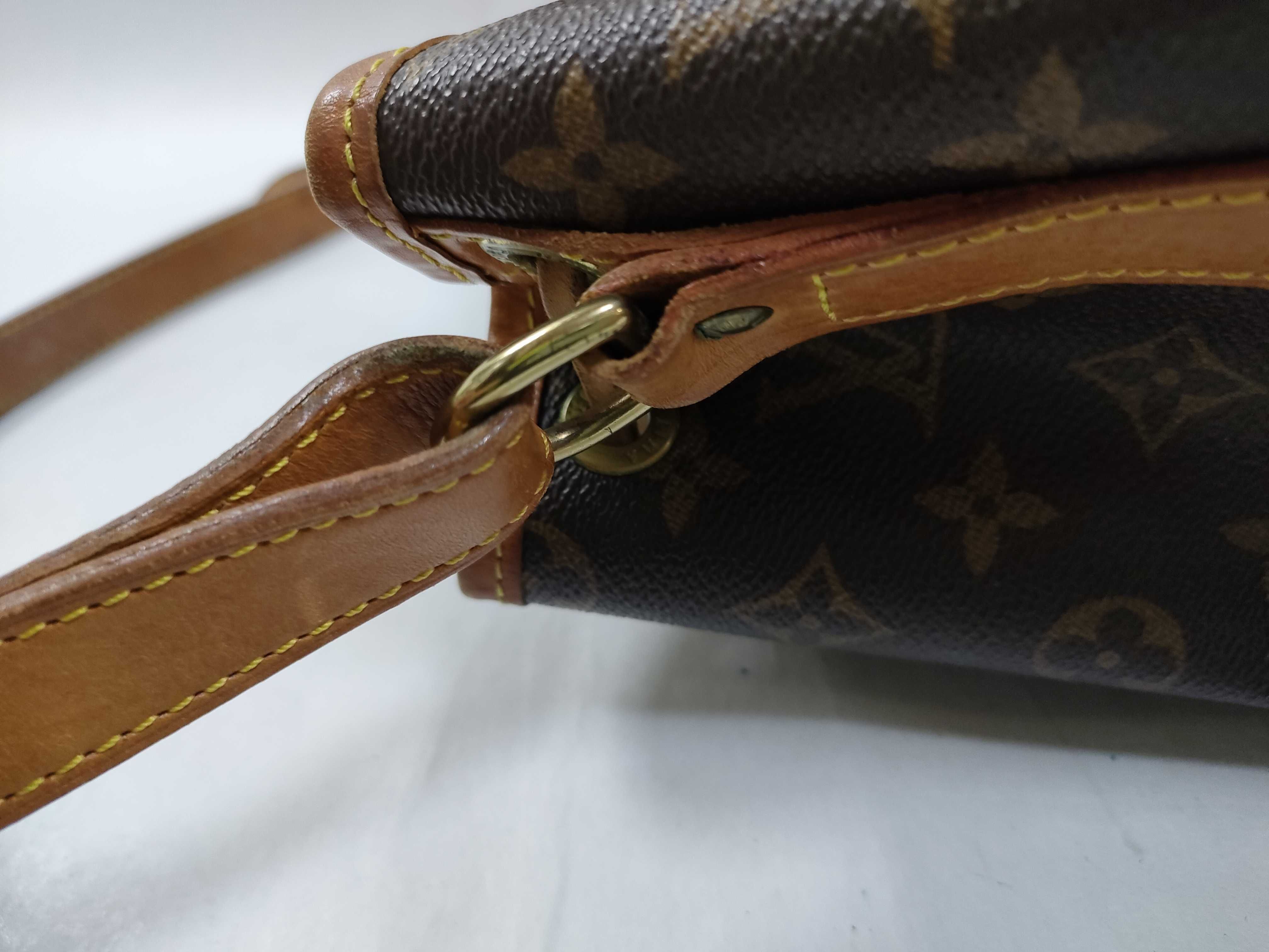 Monogram Louis Vuitton Noe Shoulder Bag — view 5