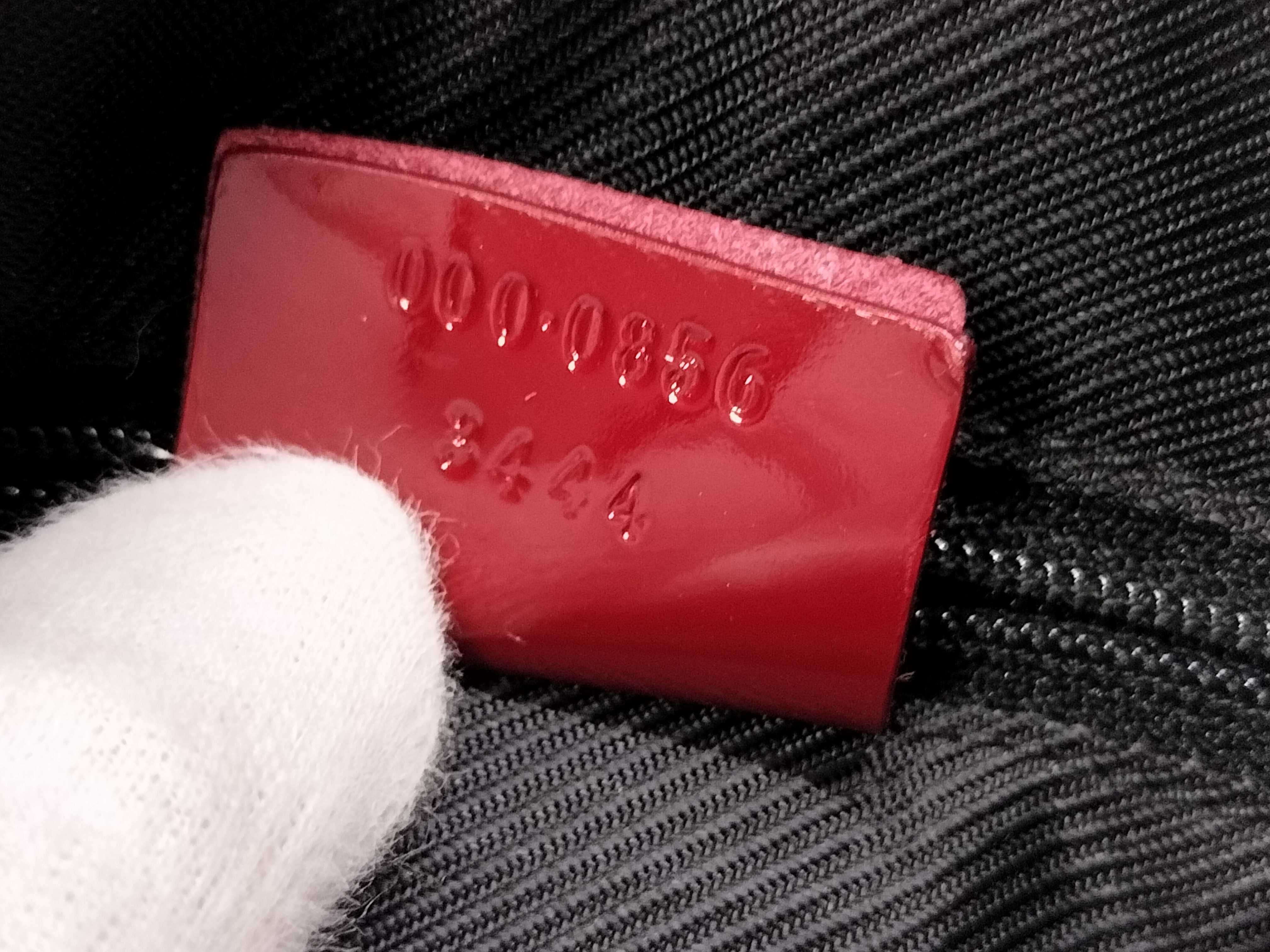 GG Canvas Handbag — view 10