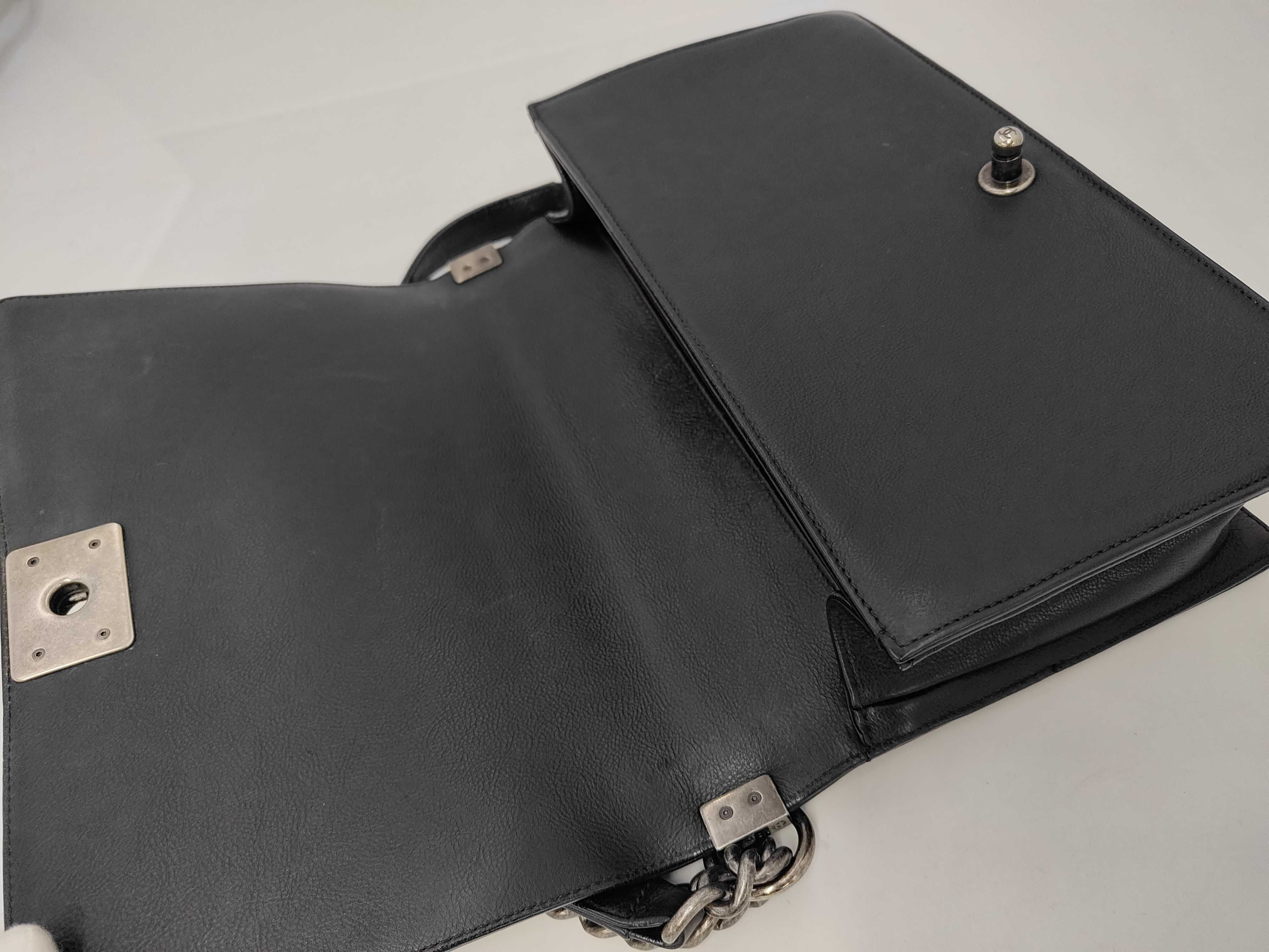 Boy Chanel Matelassé Black Chain Shoulder Bag — view 8