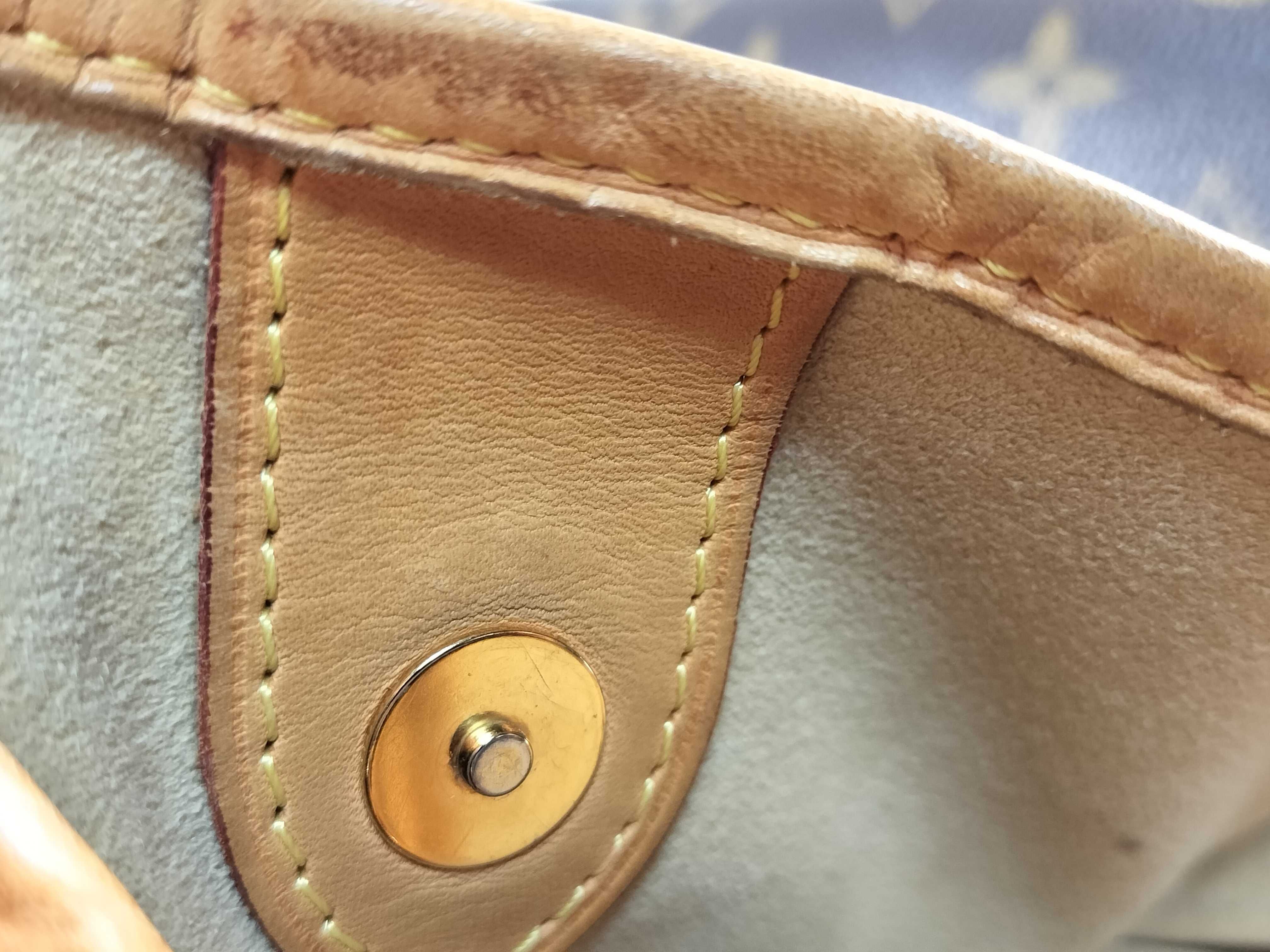 Monogram Galliera PM M56382 MI2038 Shoulder Bag — view 13