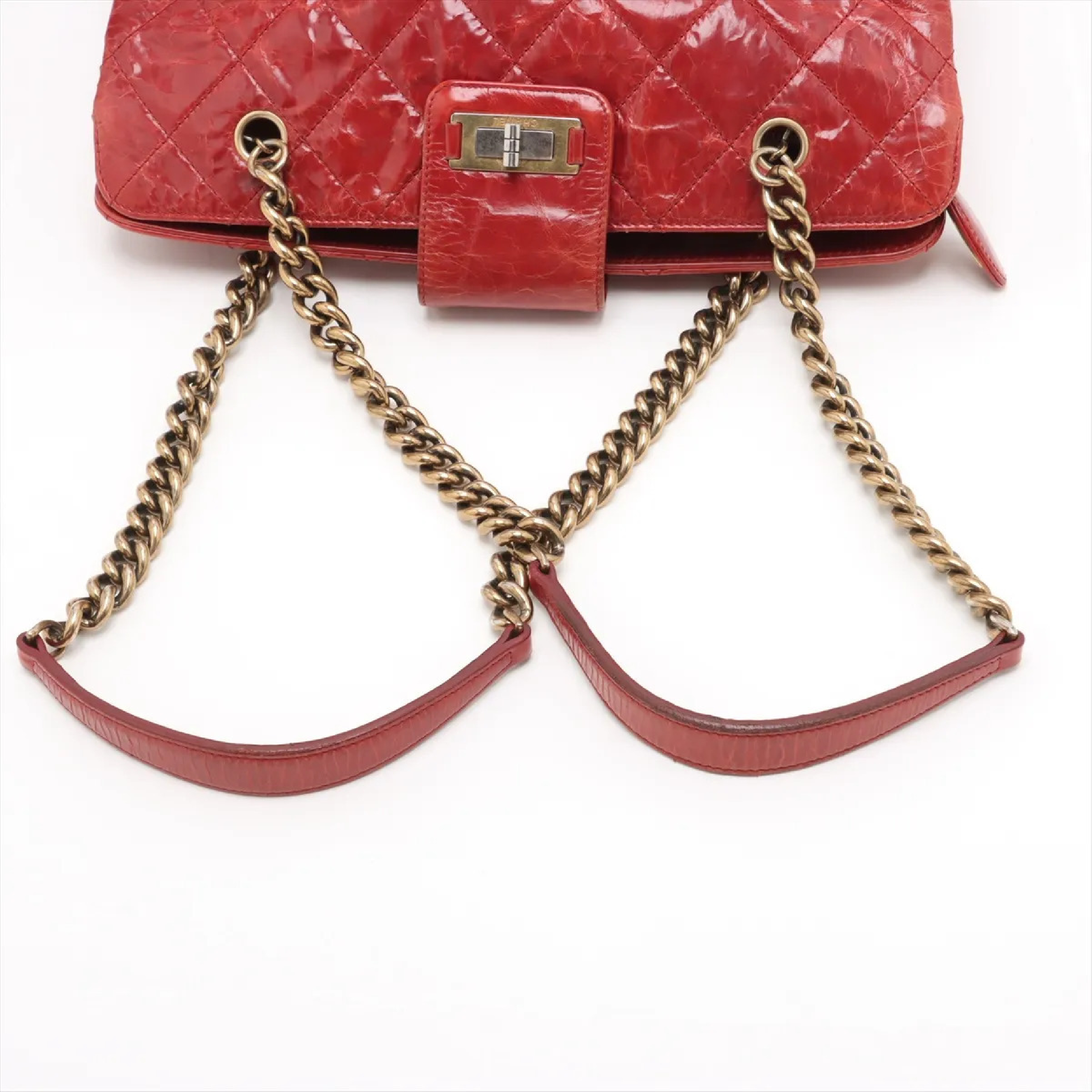 Matelassé 2.55 Vintage Calf Chain Tote Bag (Serial Number 15) — view 3