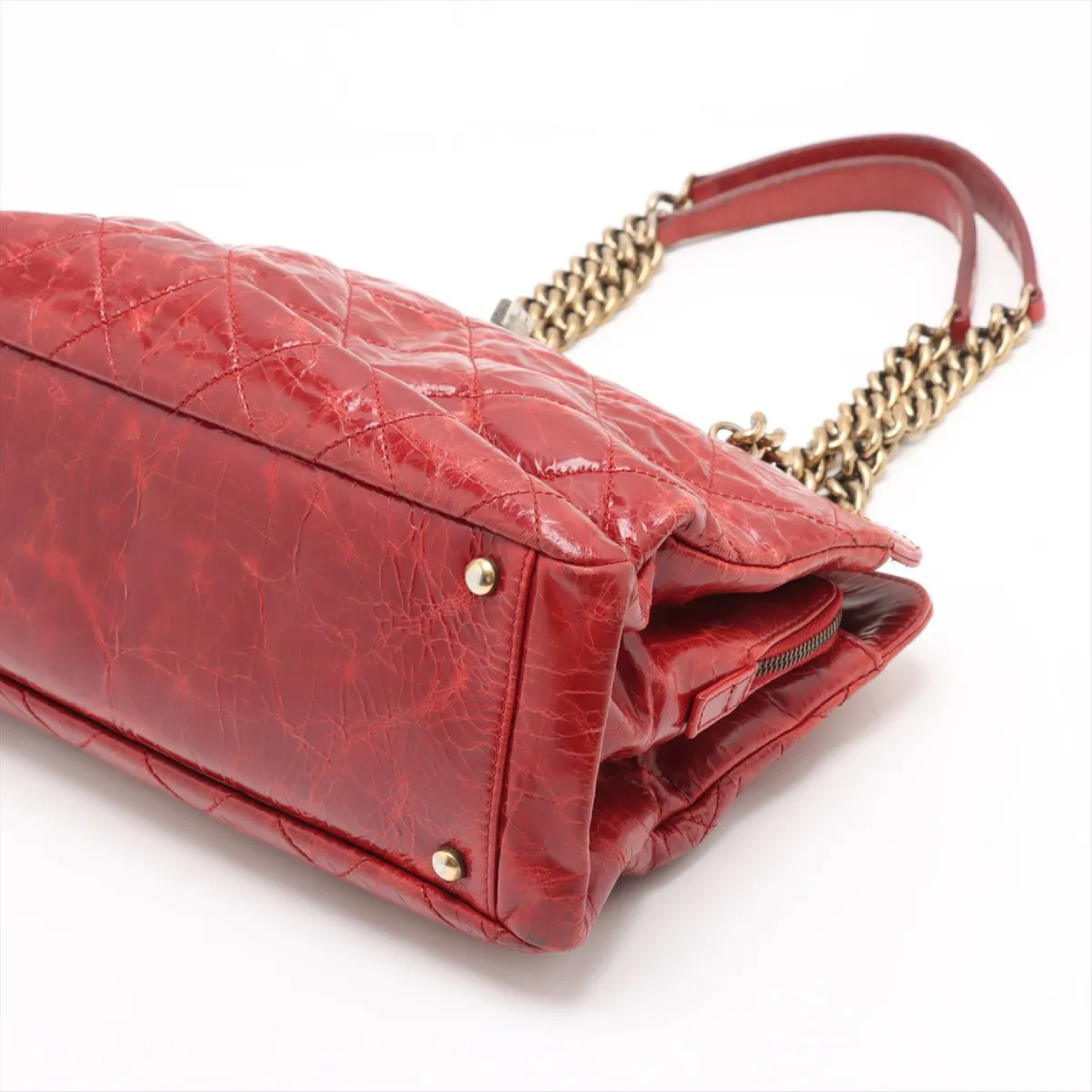 Matelassé 2.55 Vintage Calf Chain Tote Bag (Serial Number 15) — view 4